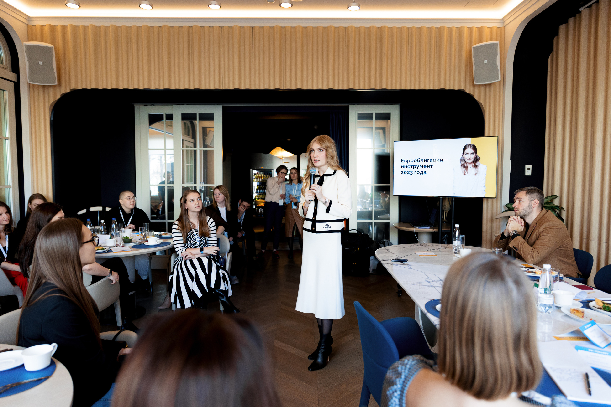 Завтрак для закрытого клуба инвесторов | ProFinansy. Репортажный фотограф Семён Борисов | Москва