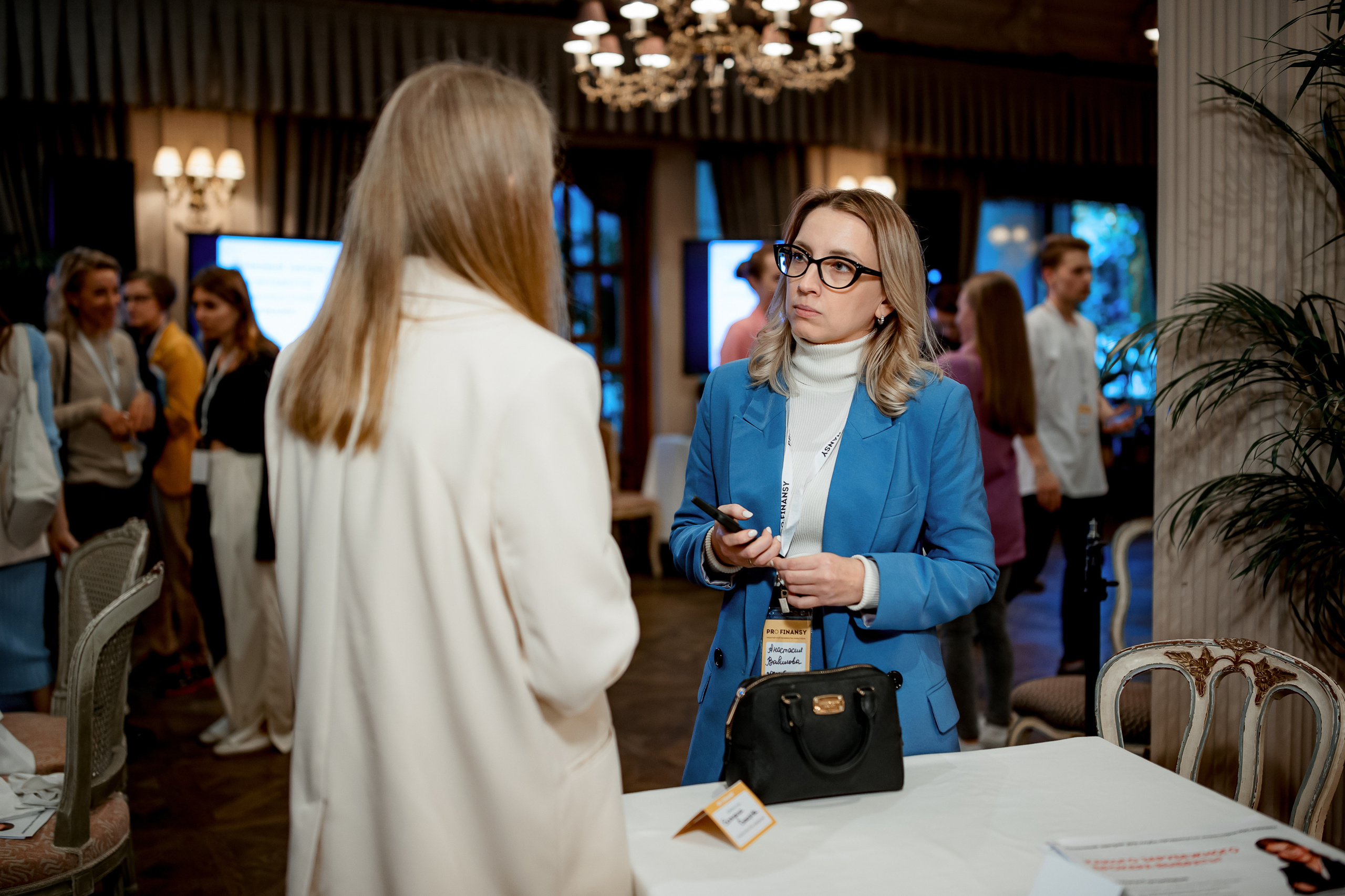 Завтрак закрытого клуба инвесторов Pro.Finansy. Репортажный фотограф Семён Борисов | Москва