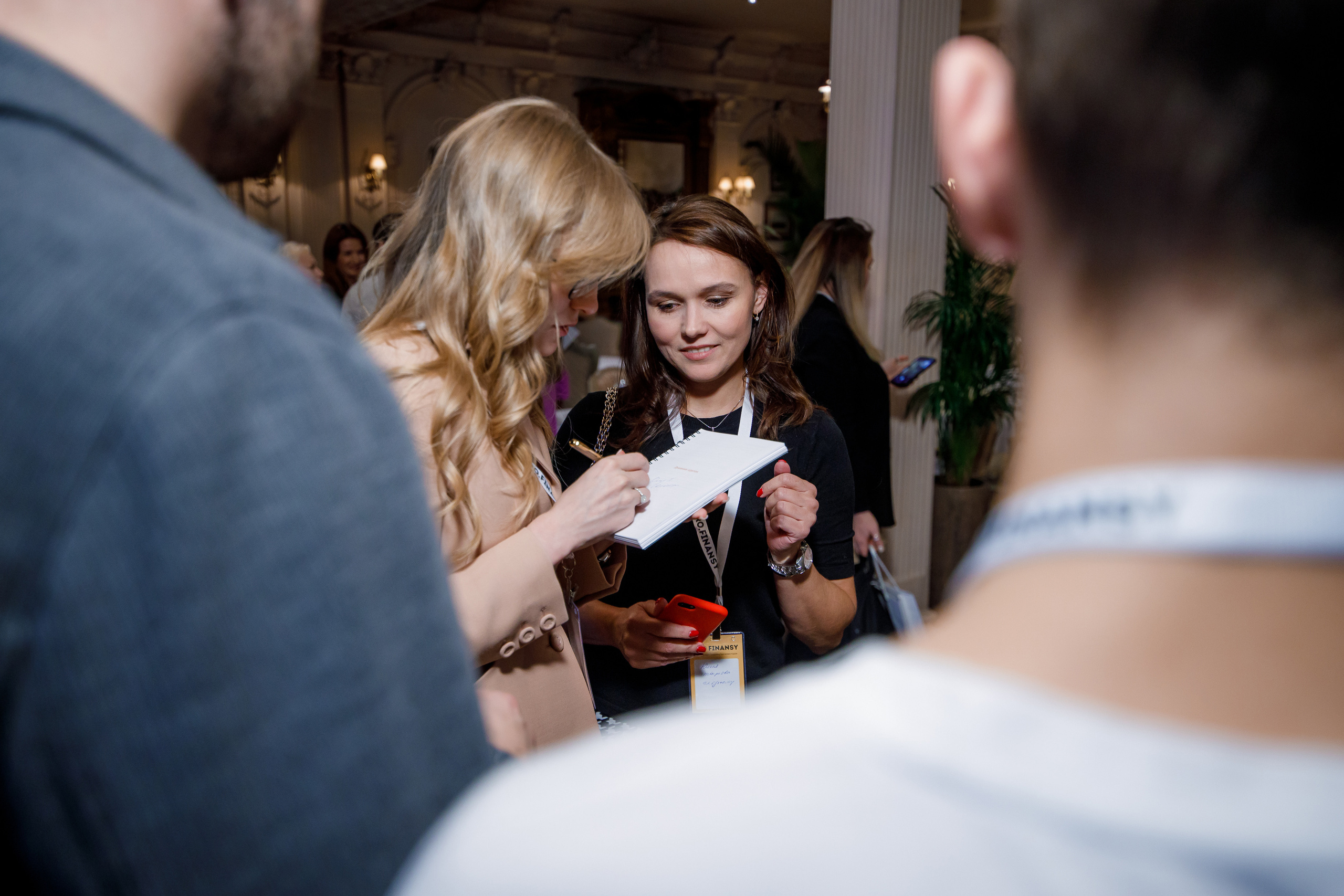 Завтрак закрытого клуба инвесторов Pro.Finansy. Репортажный фотограф Семён Борисов | Москва