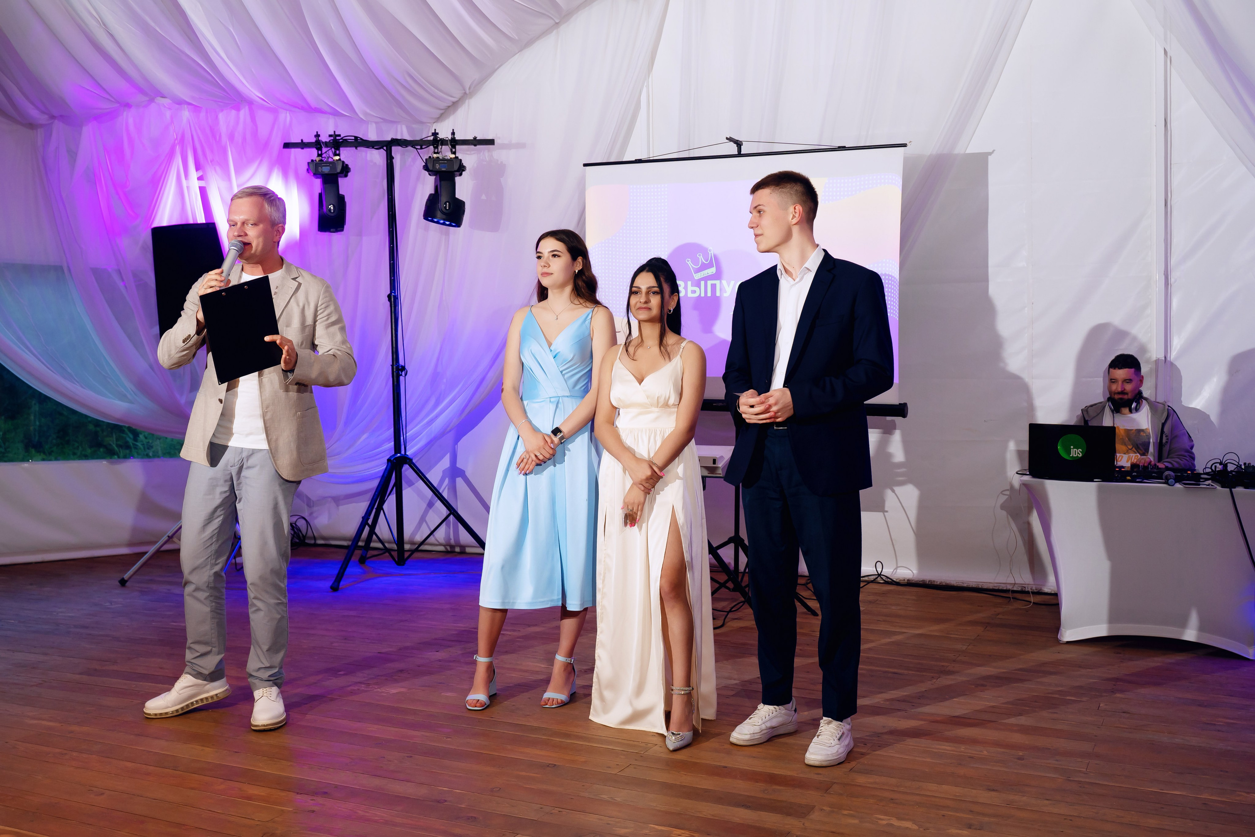 Выпускной 11 класс. Фотограф Ким Наталья в Красноярске