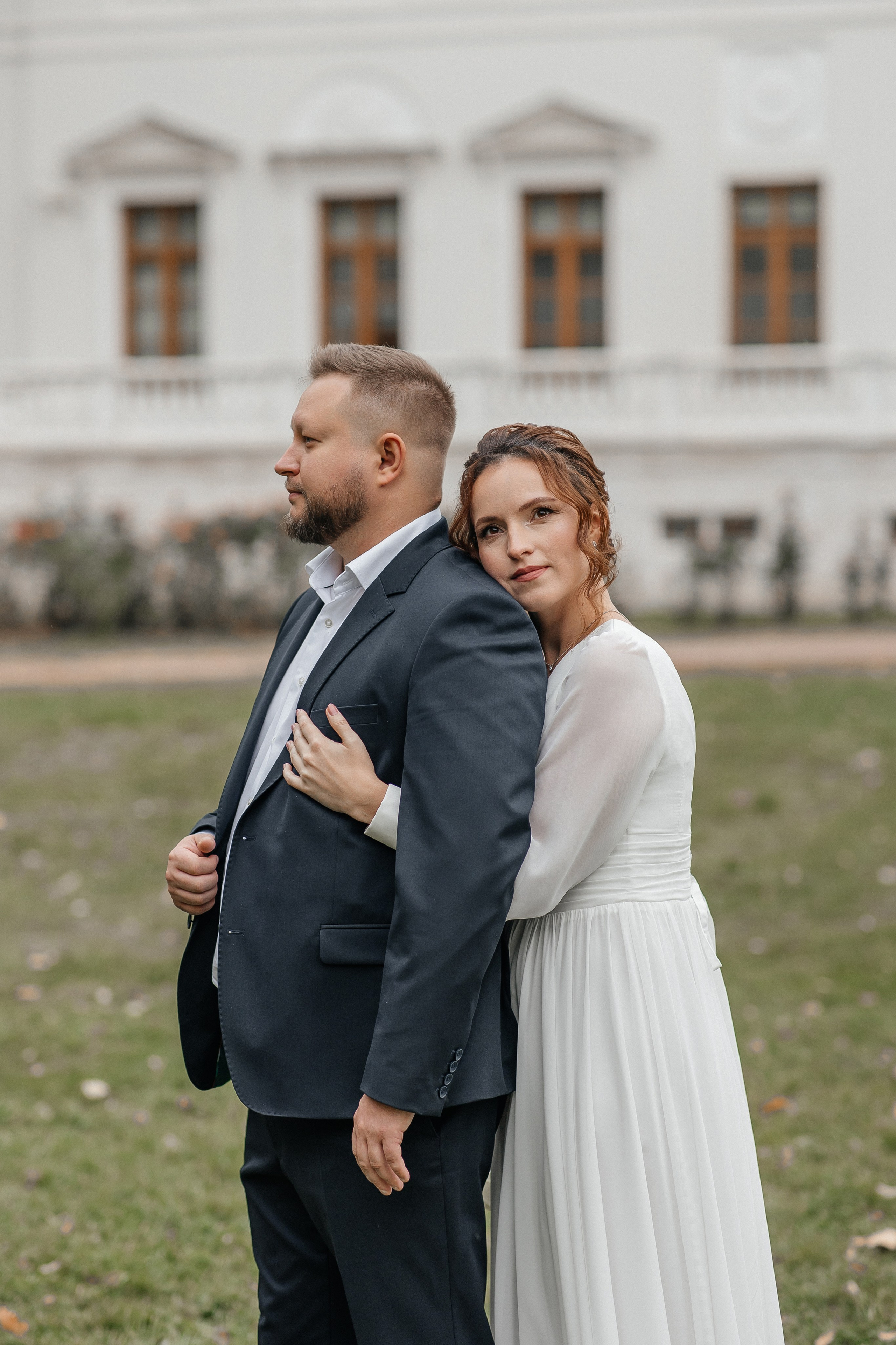 Свадебная фотосессия в Усадьбе Остафьево. Свадебный фотограф в Москве Дарья Олендарёва