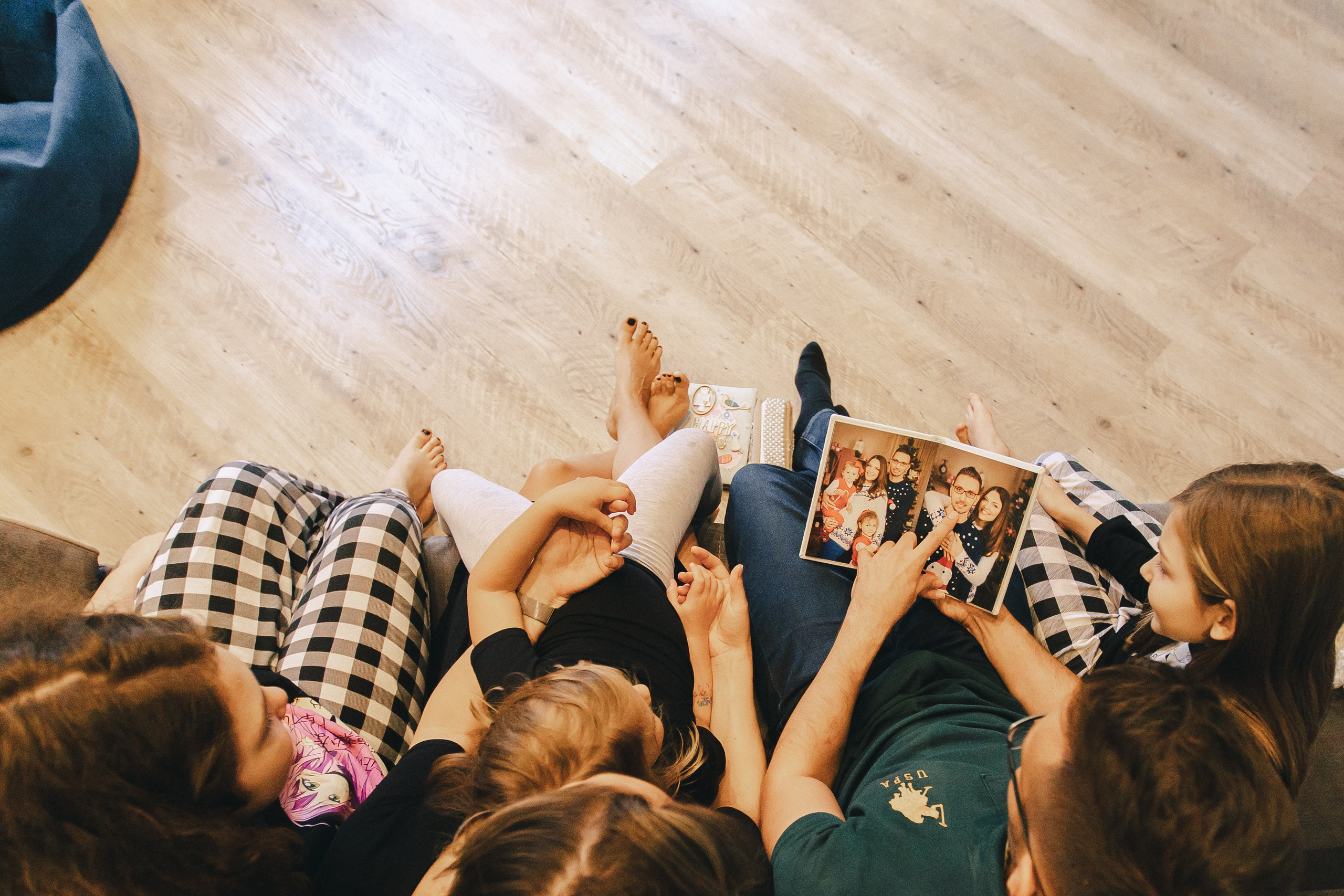 Игорь, Лера, Миля, Ксюша и Аня. Фотограф Таганрог Любимая Надя