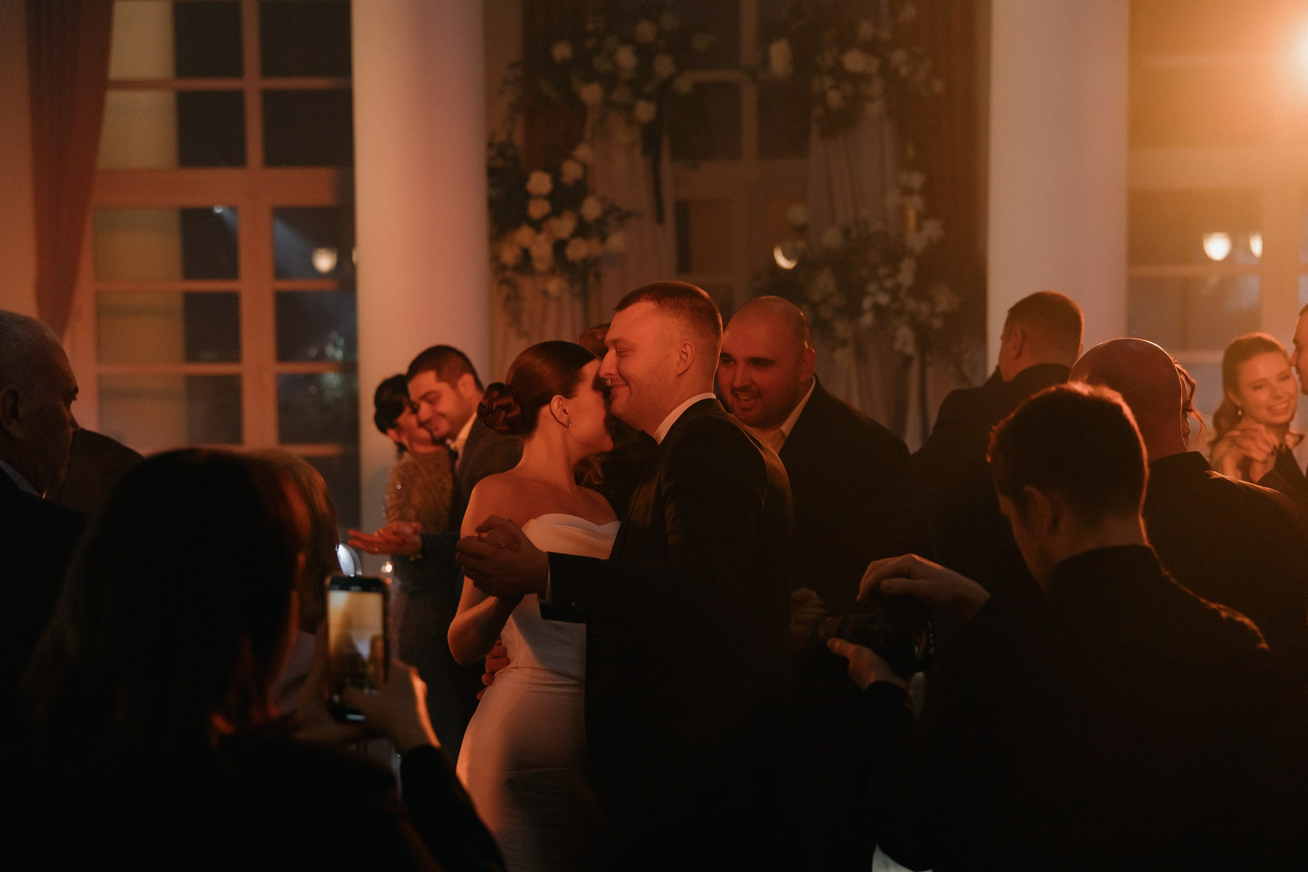 Свадебный банкет на вилле Политика. Свадебный фотограф Москва