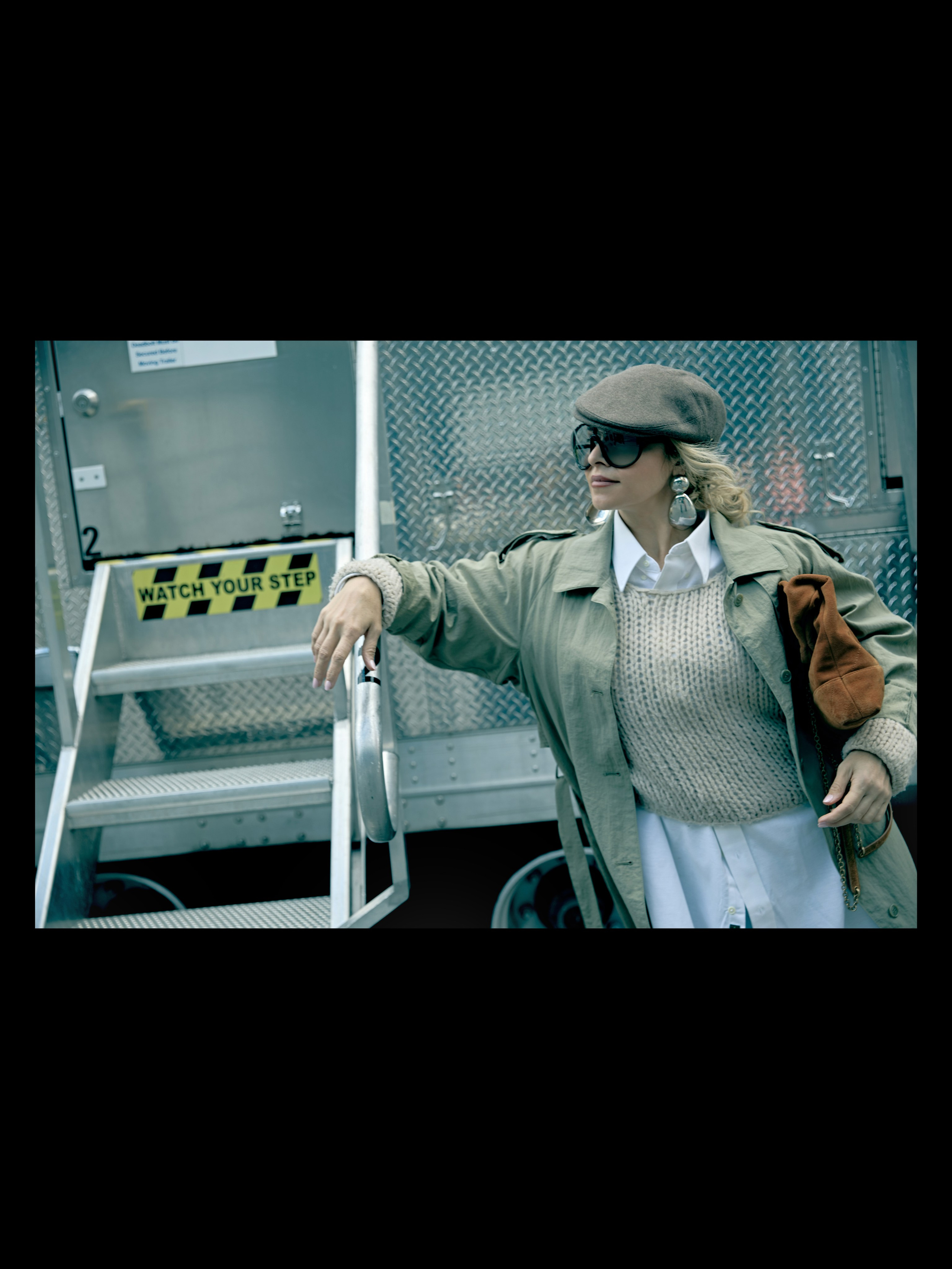 NATALY AND THE CITY. Yulia Otroschenko