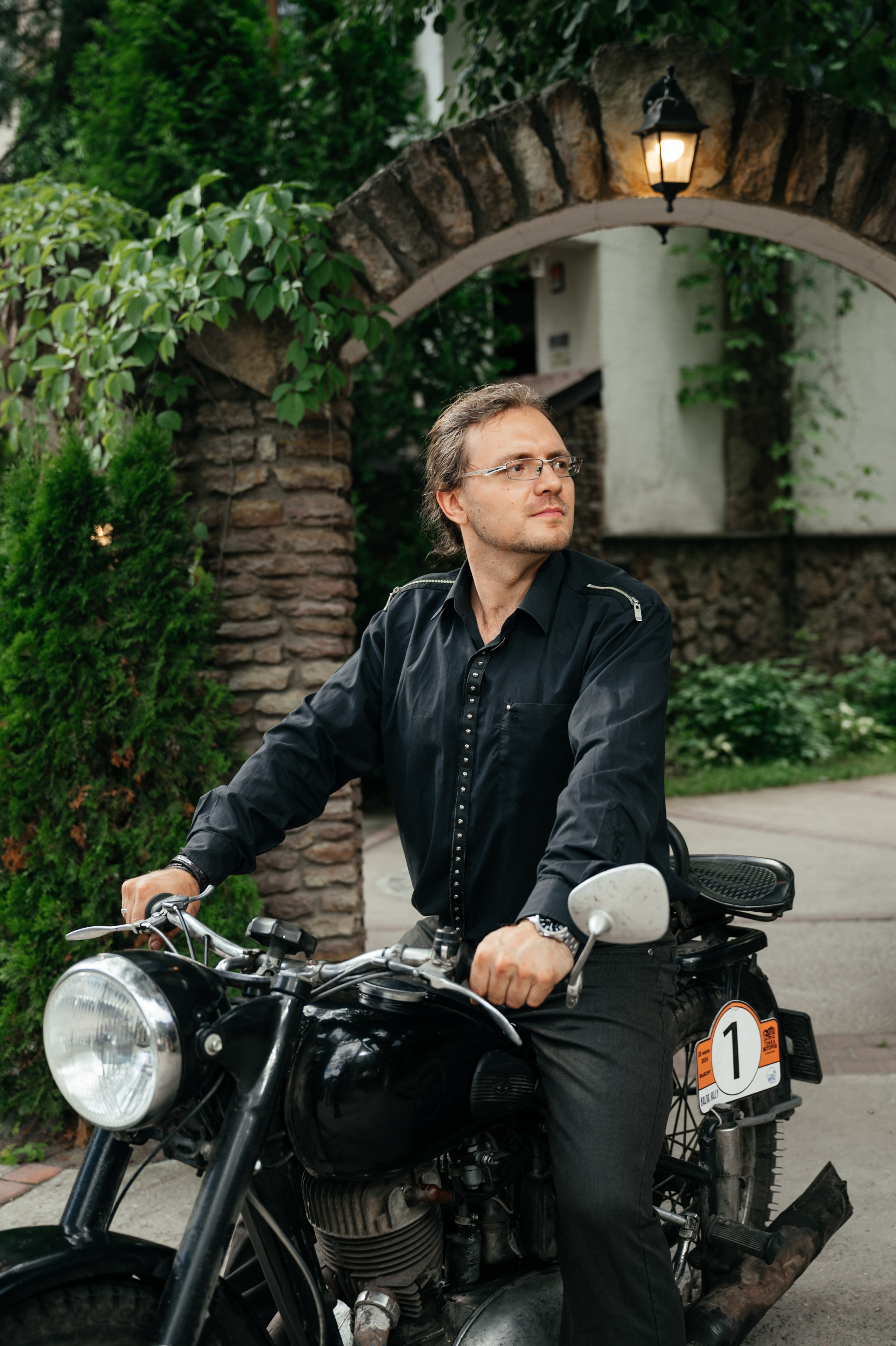 Никита и Фаина. Свадебный и студийный фотограф Ирина Котикова