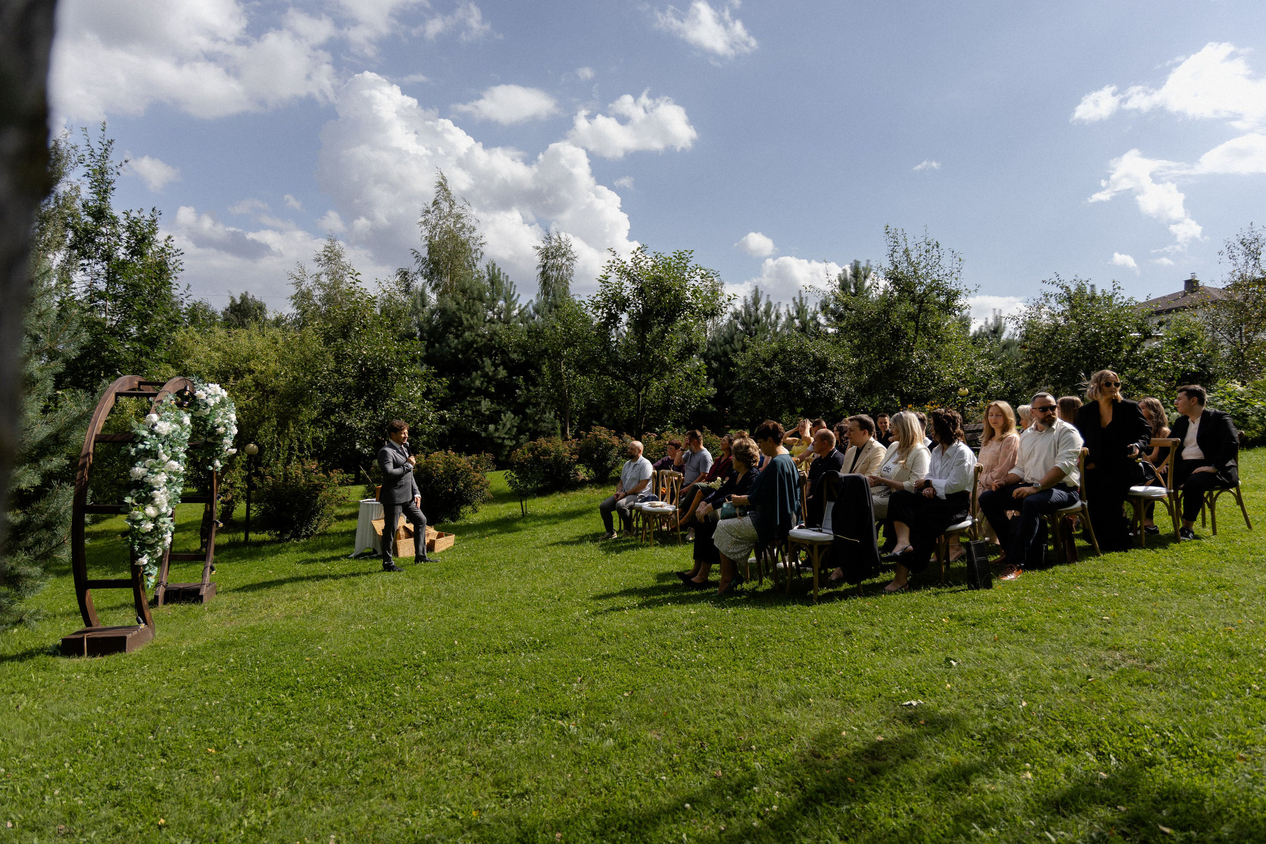 Свадебная фотосессия в агроусадьбе Лабодянка в Минске. Свадебный фотограф в Минске/Беларуси Сергей Спиридонов