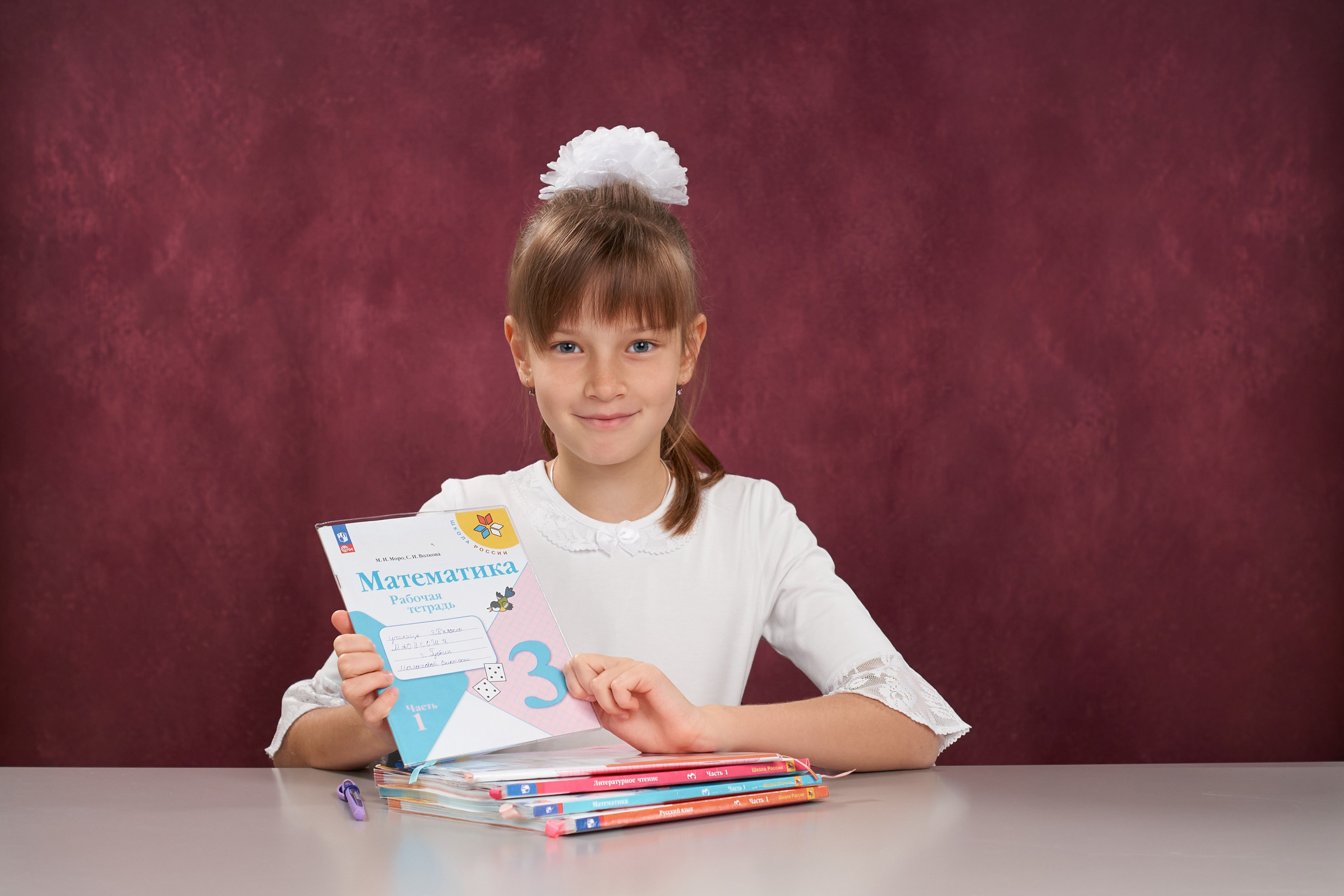 Портреты и фоны. Начальная школа. Childrenfoto.ru