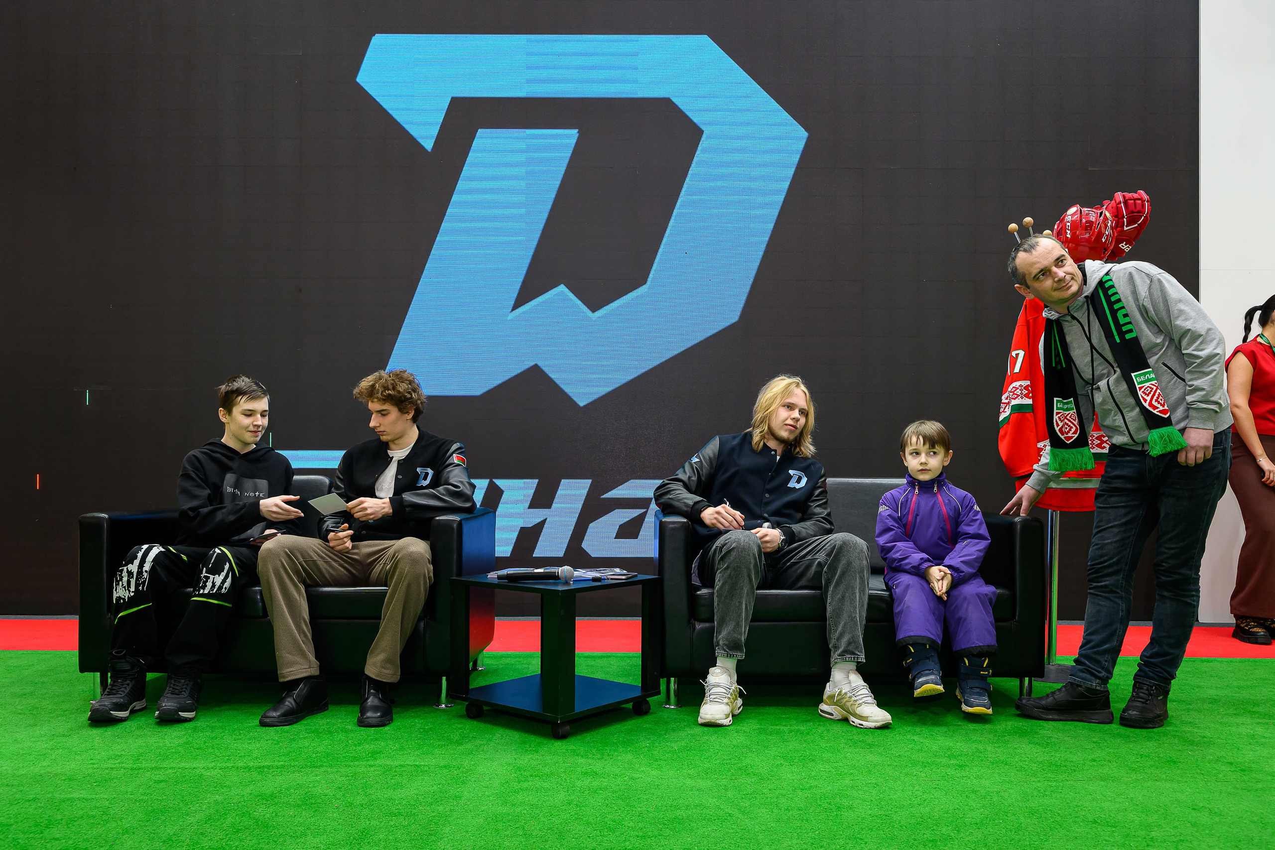 @hcdinamo.by. Фотоуслуги, услуги фотографа, фотографирование важных событий