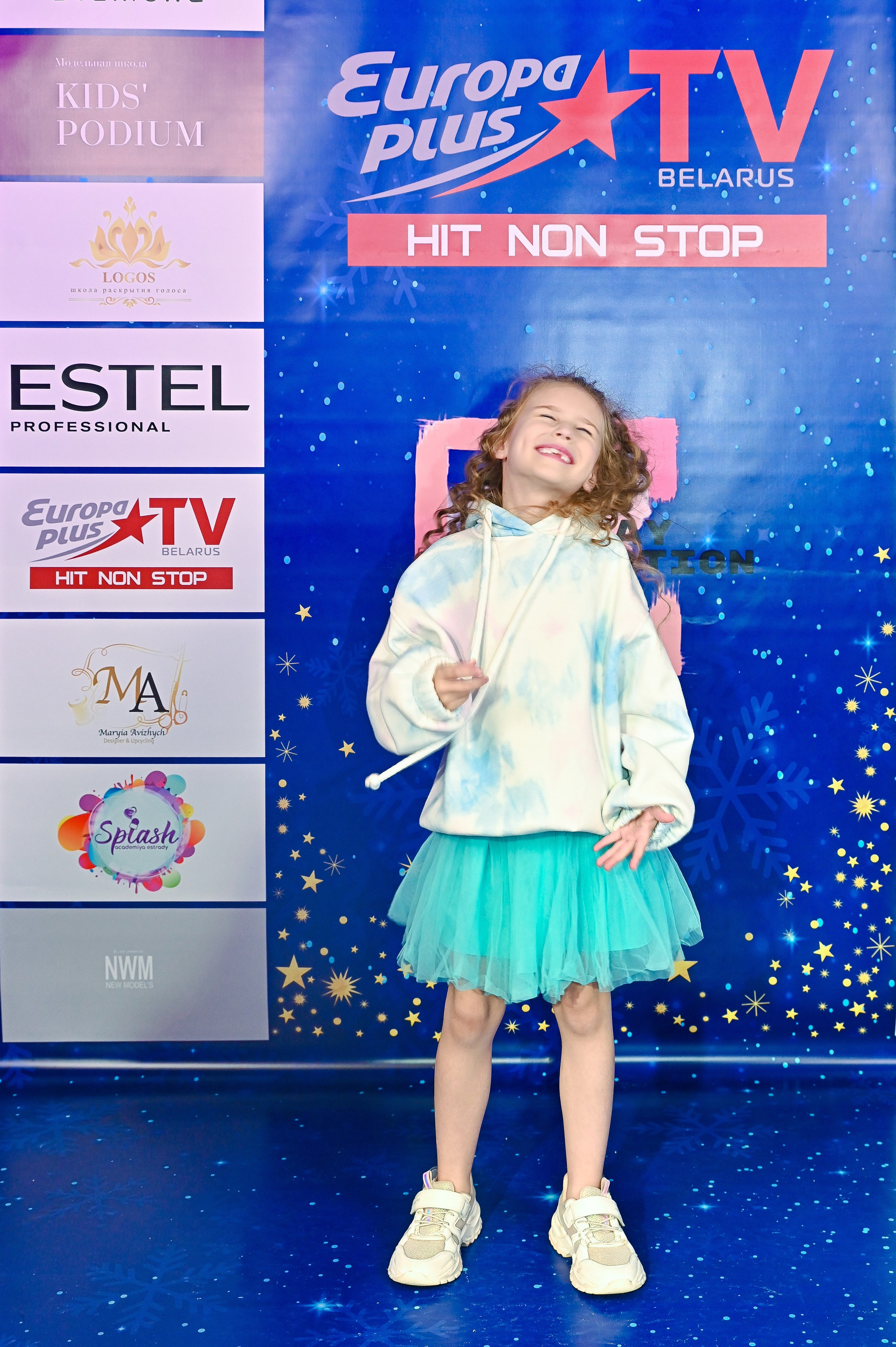 Большая новогодняя тусовка. Фотоуслуги, услуги фотографа, фотографирование важных событий