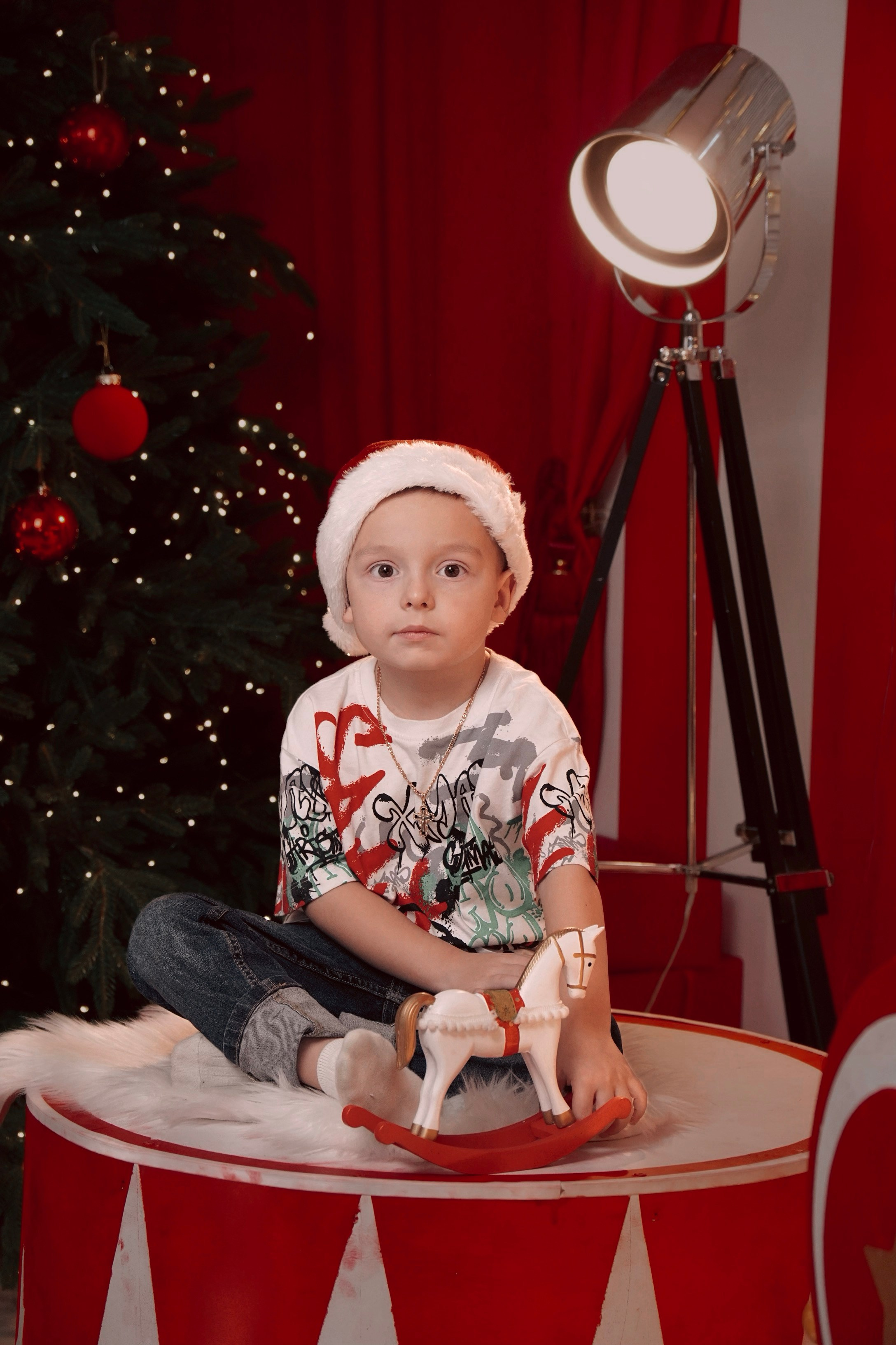 НОВОГОДНЯЯ ФОТОСЕССИЯ. ВИДЕОГРАФ И ФОТОГРАФ В НОВОРОССИЙСКЕ / АНАПЕ / ГЕЛЕНДЖИКЕ