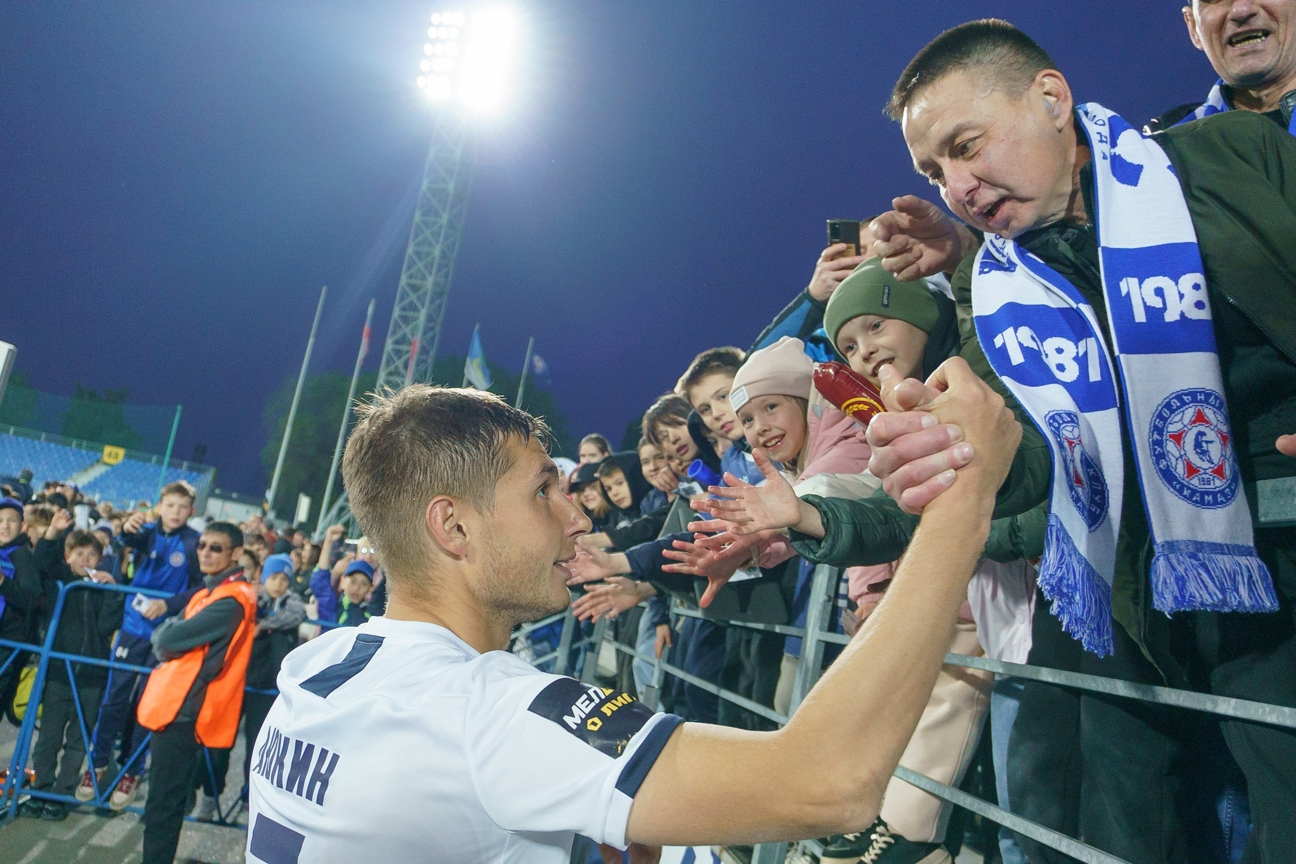 Футбол ФК «КАМАЗ». Антон Катушенок — фотокорреспондент города Набережные Челны