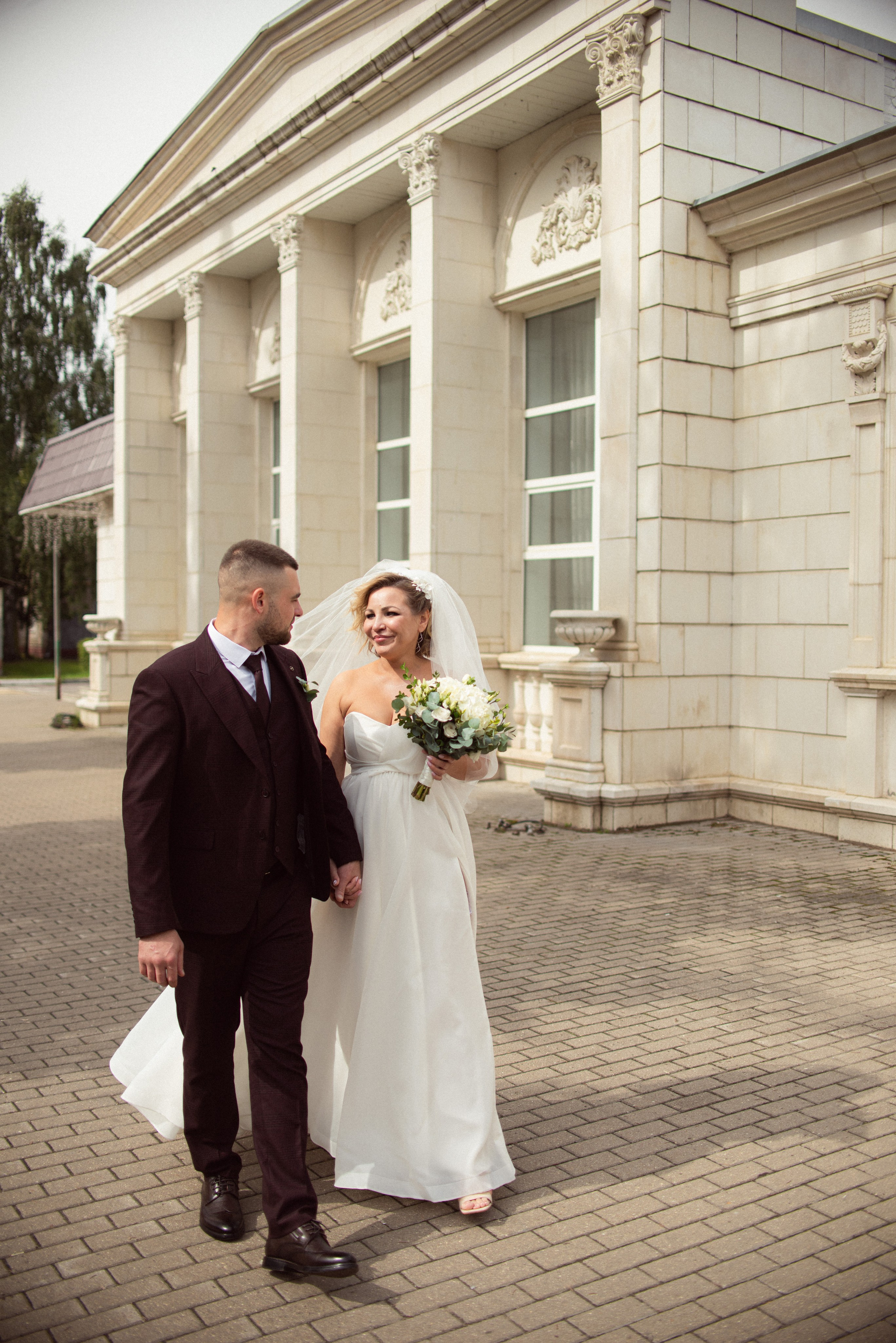 Свадебная фотосессия в Старой Купавне: фото и цены 2026 | Алёна Макеева. Свадебный и семейный фотограф в Москве и МО (Фрязино, Королёв, Коломна) Макеева Алёна
