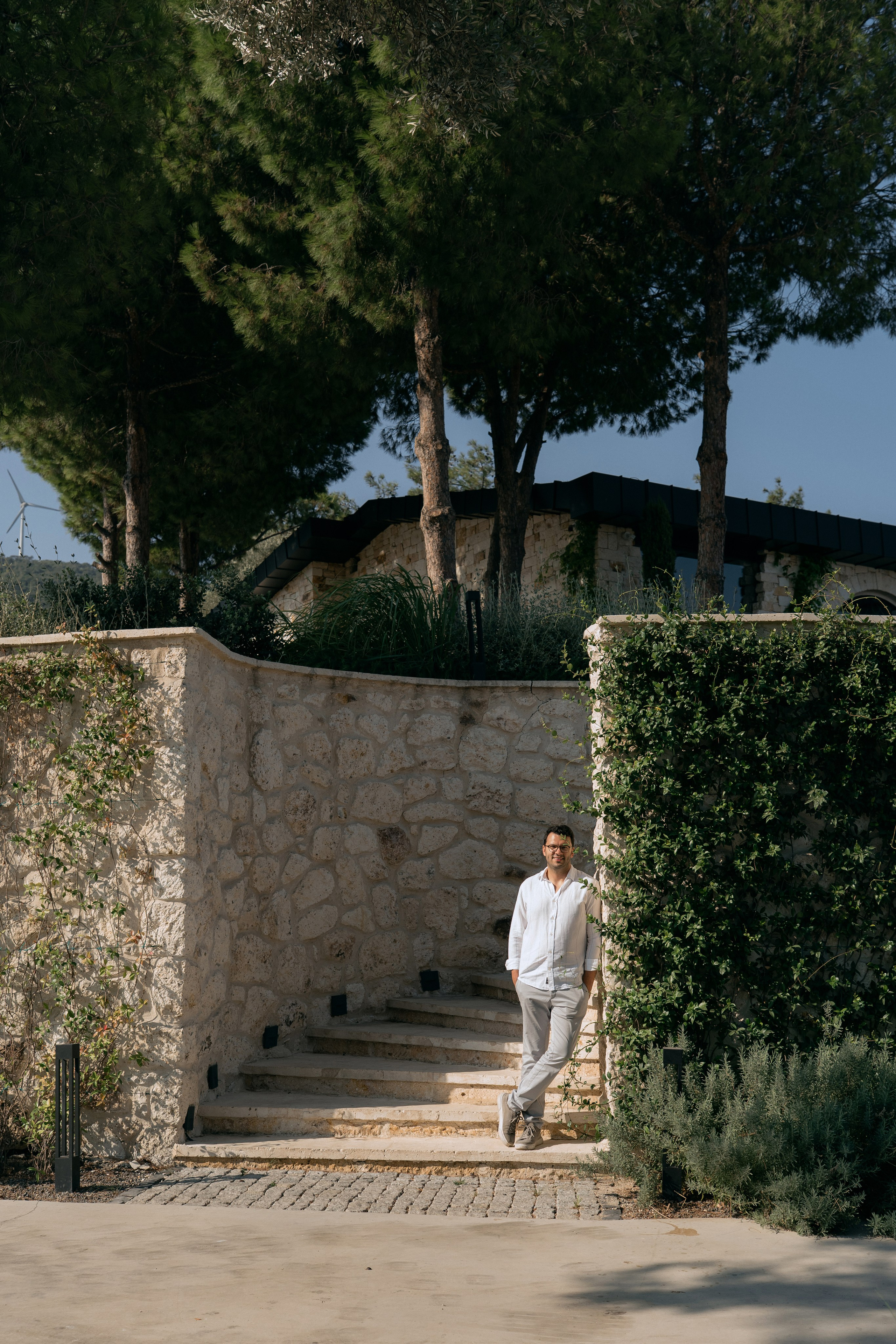 Sunshine in Izmir. Wedding & Documentary Photographer based in Nuremberg — available across Europe & Turkey | Vitalii Nasonov