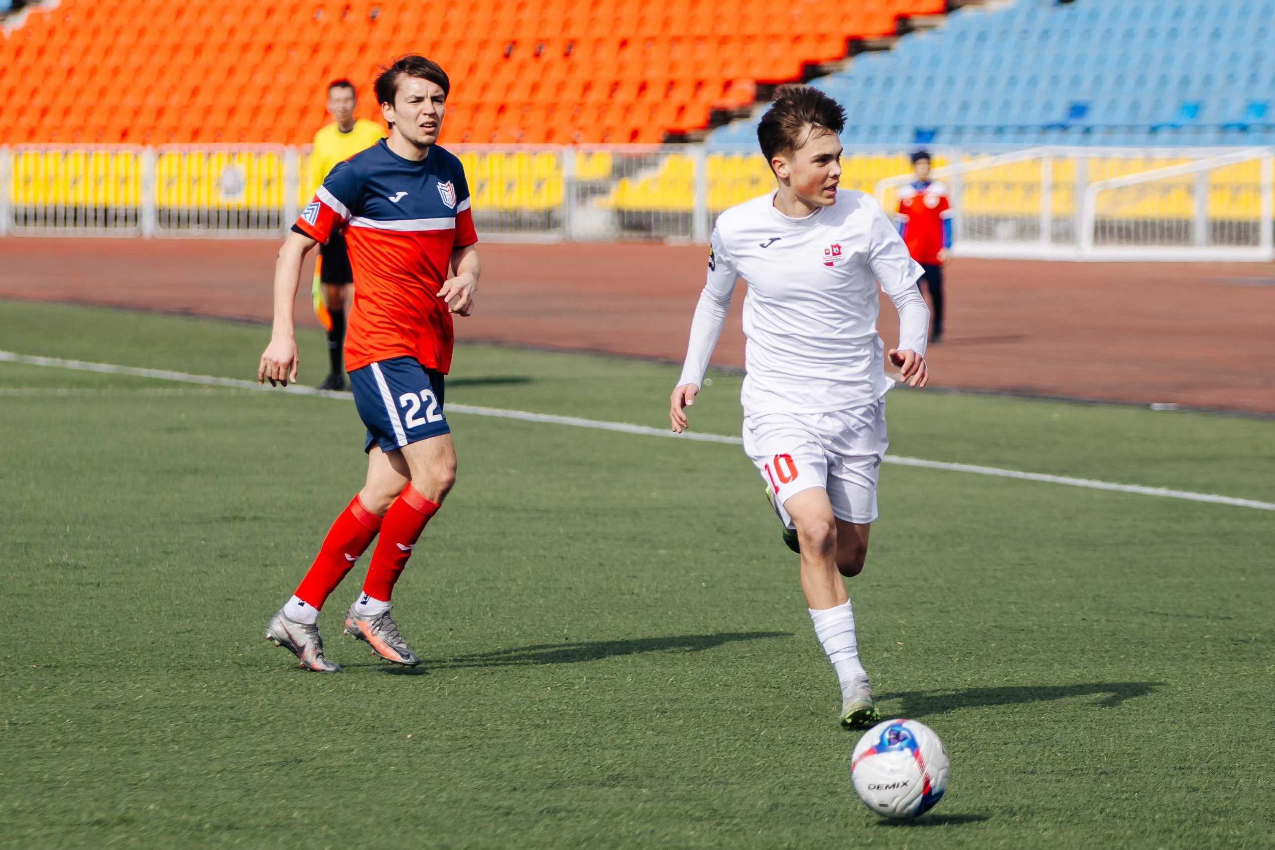 ФК «Металлург-Магнитогорск» vs ФК «ОСШ-Челябинск-М» // 05.04.25. Денис Прохоров Фотограф в г. Магнитогорск