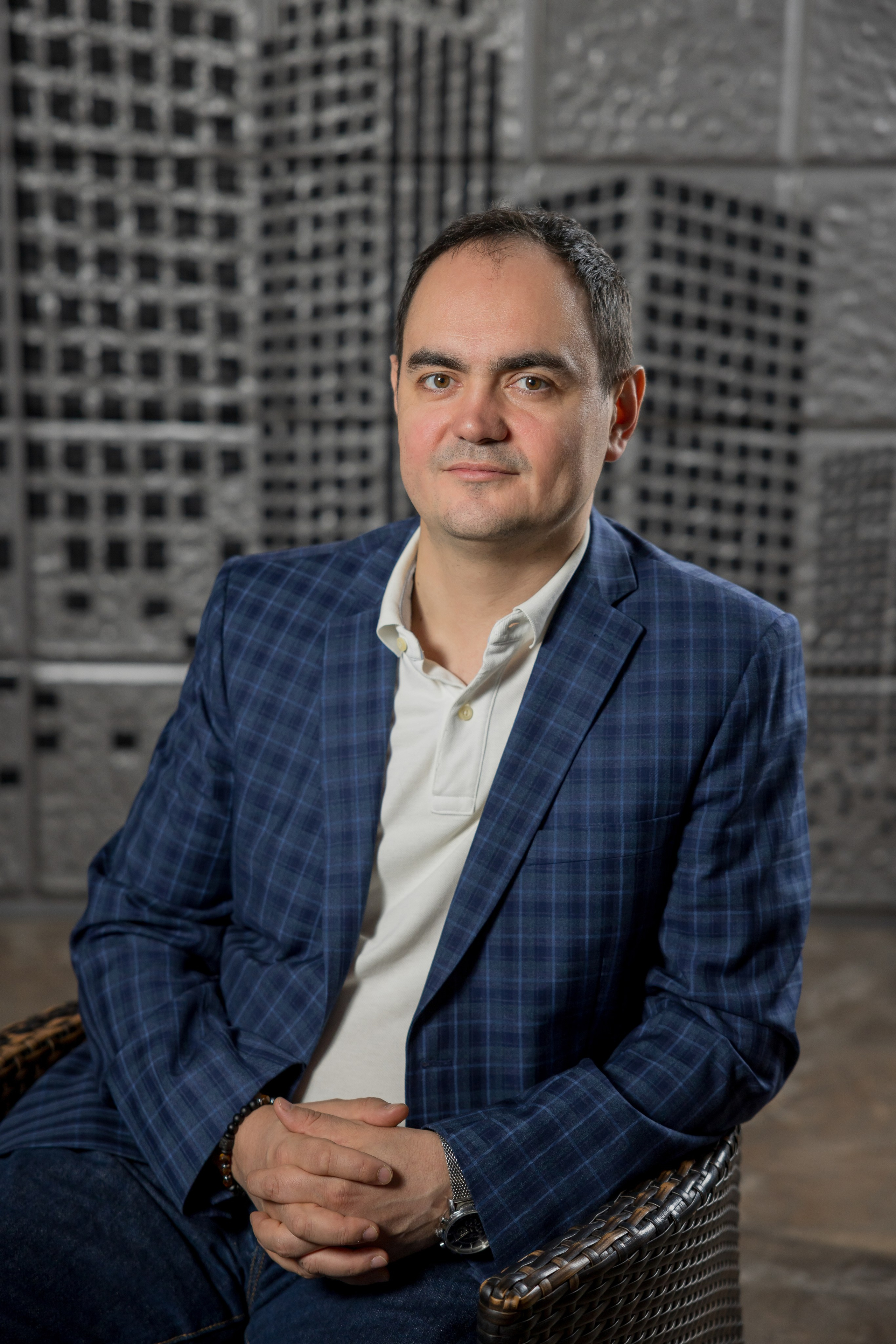 Фотосьемка сотрудников. Фотограф в Санкт-Петербурге Константин Бриль