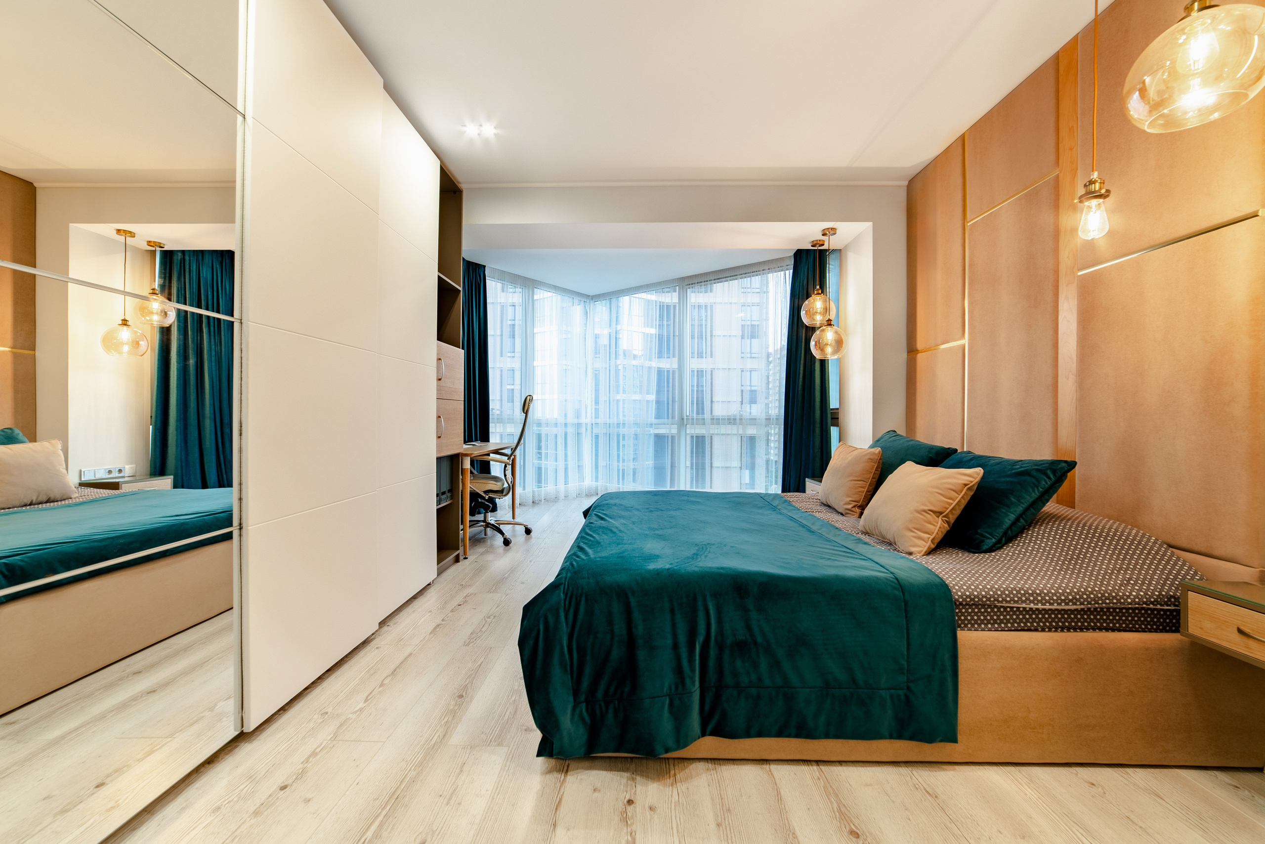 Седьмой континент. Создаю контент для бизнеса- Андрей Корниенко и упаковываю компании и экспертов в Краснодаре