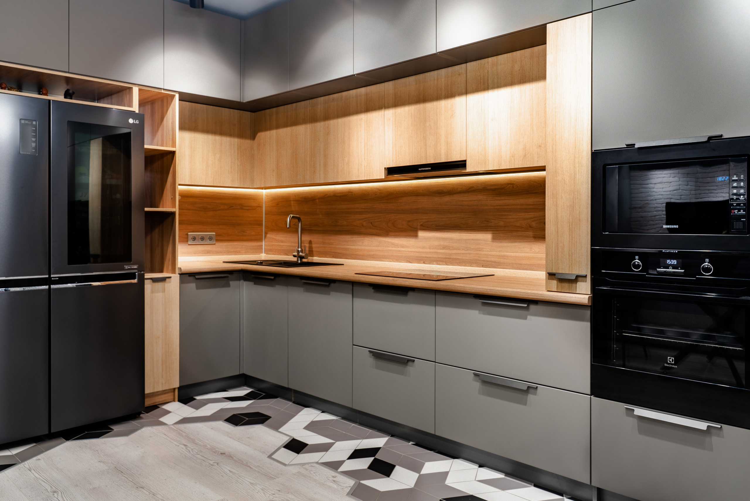 Седьмой континент. Создаю контент для бизнеса- Андрей Корниенко и упаковываю компании и экспертов в Краснодаре