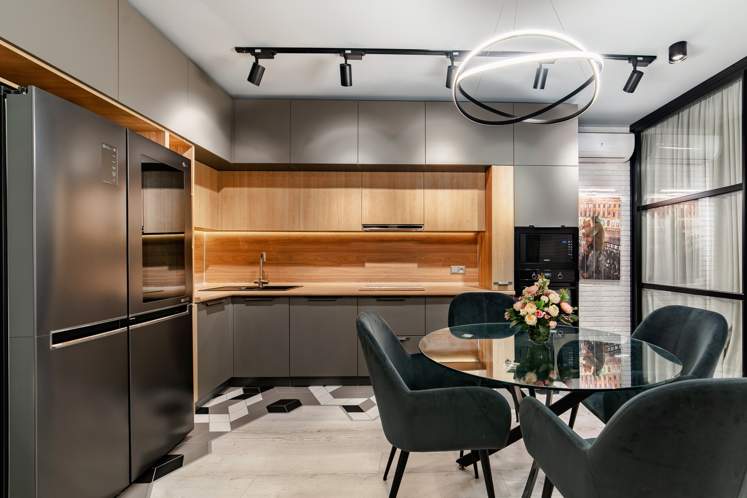 Седьмой континент. Создаю контент для бизнеса- Андрей Корниенко и упаковываю компании и экспертов в Краснодаре