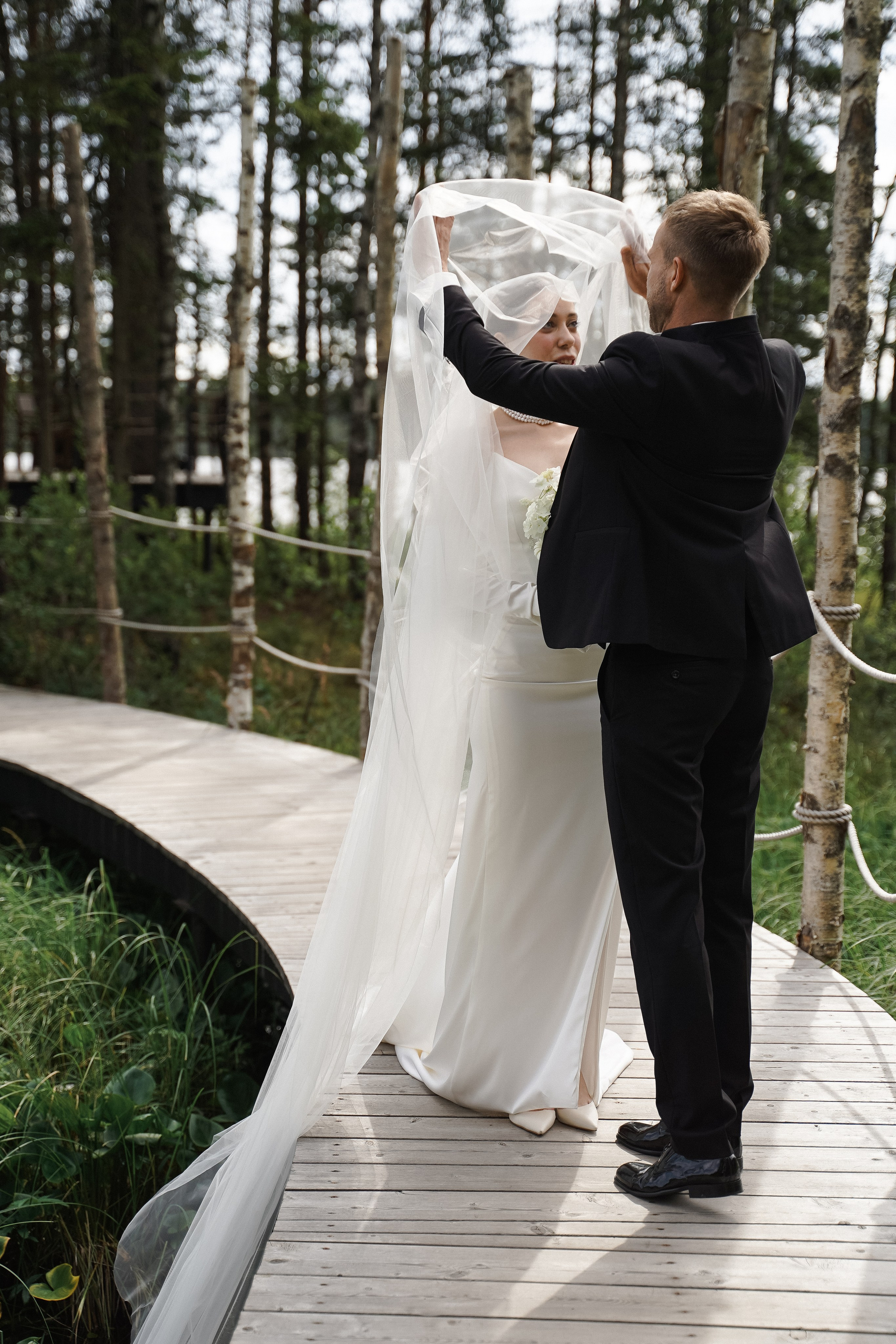 Свадьба на заливе в атлантисе. Свадебный фотограф организатор в Санкт-Петербурге Ассоль Опарина