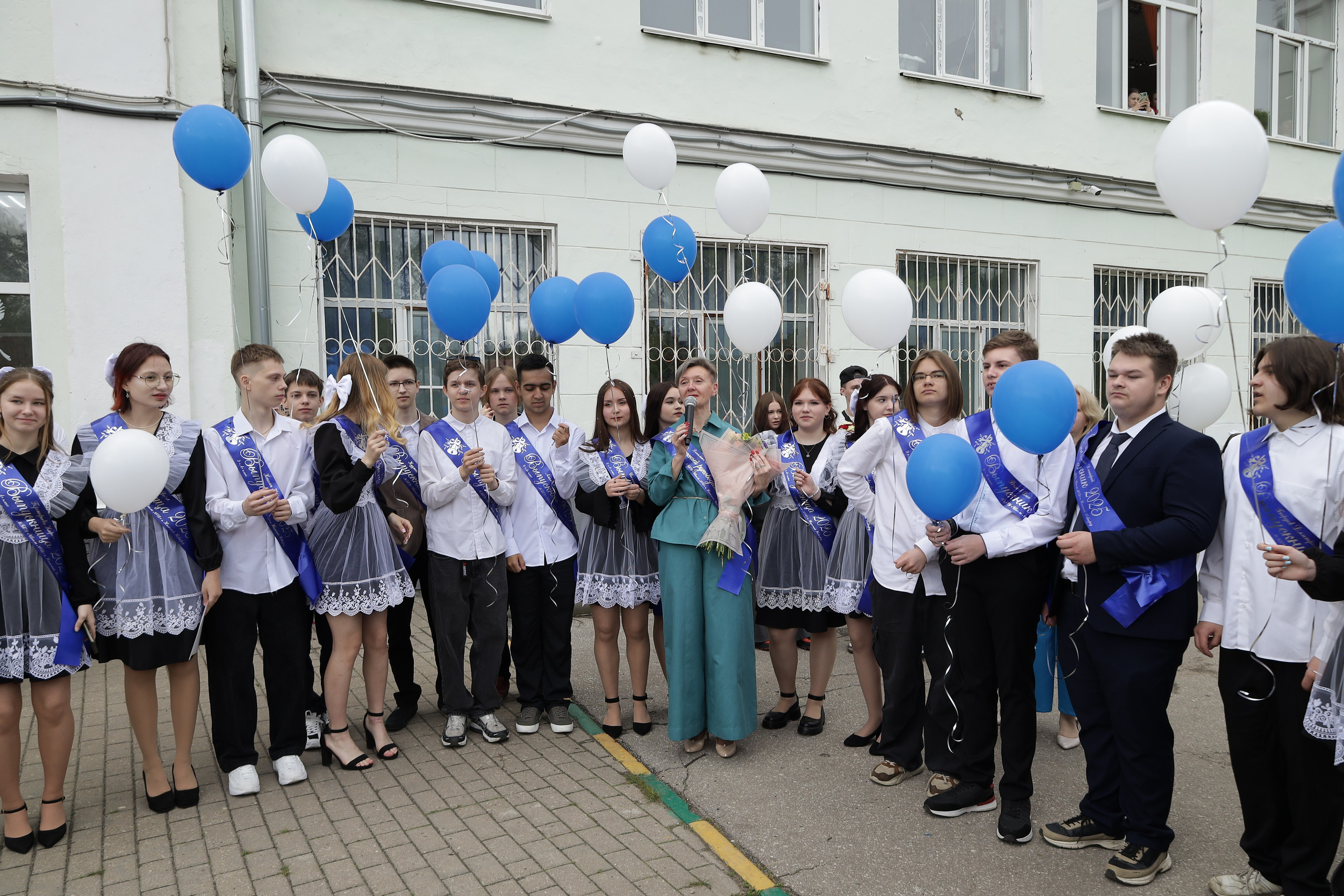 Последний звонок. Фотограф Надршина Лилия