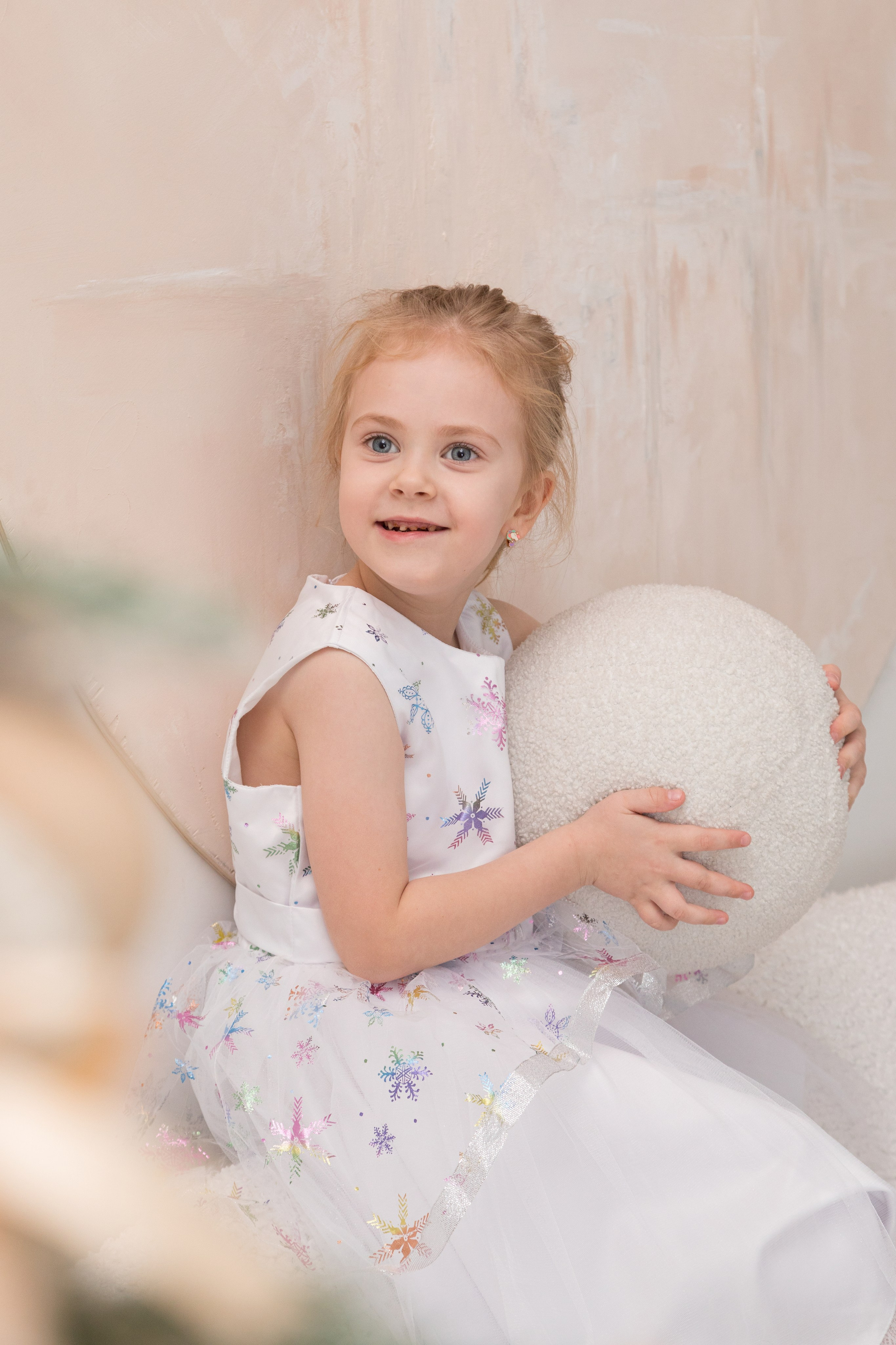 Семейная новогодняя съёмка в фотостудии Daily. Детский и контент фотограф Надя Волкова Санкт-Петербург