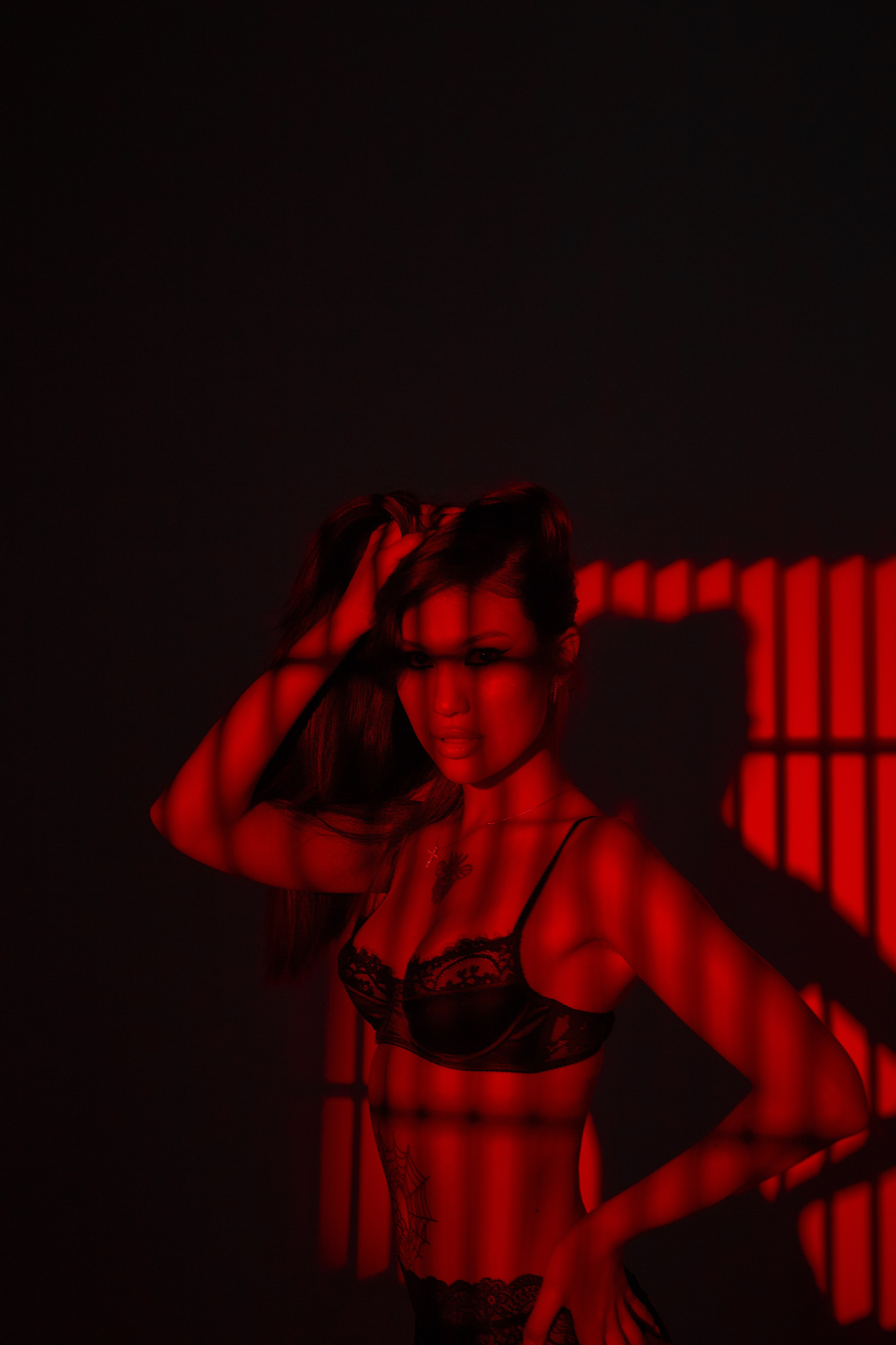 Lolita Studio. Фэшн-фотография и портреты в Владивостоке. Превращаю съёмку в повествование — создаю образы с сюжетом, которые остаются в памяти