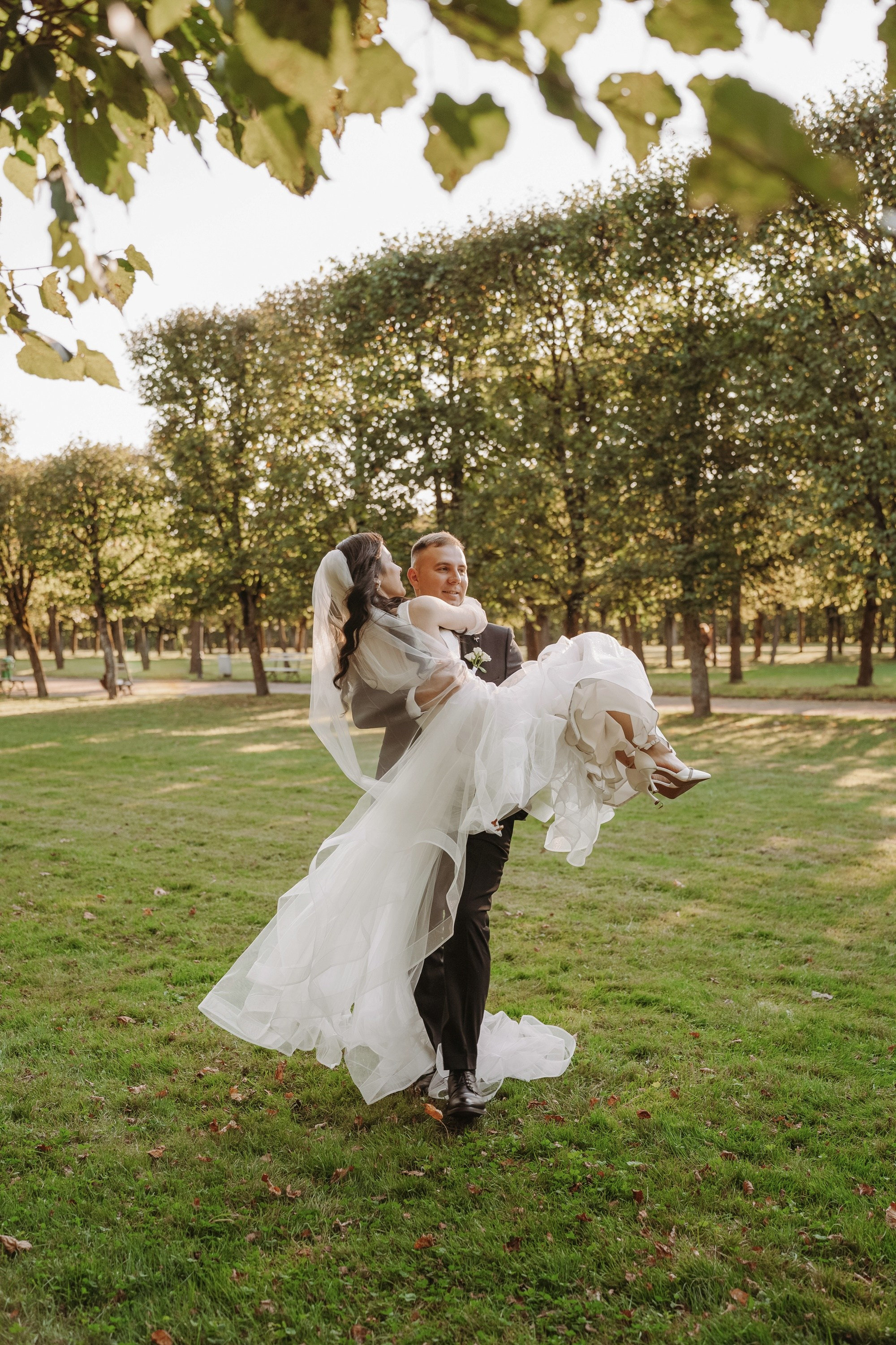 Свадьба в усадьбе Архангельское. Свадебный и семейный фотограф в Москве Светлана Зоткина