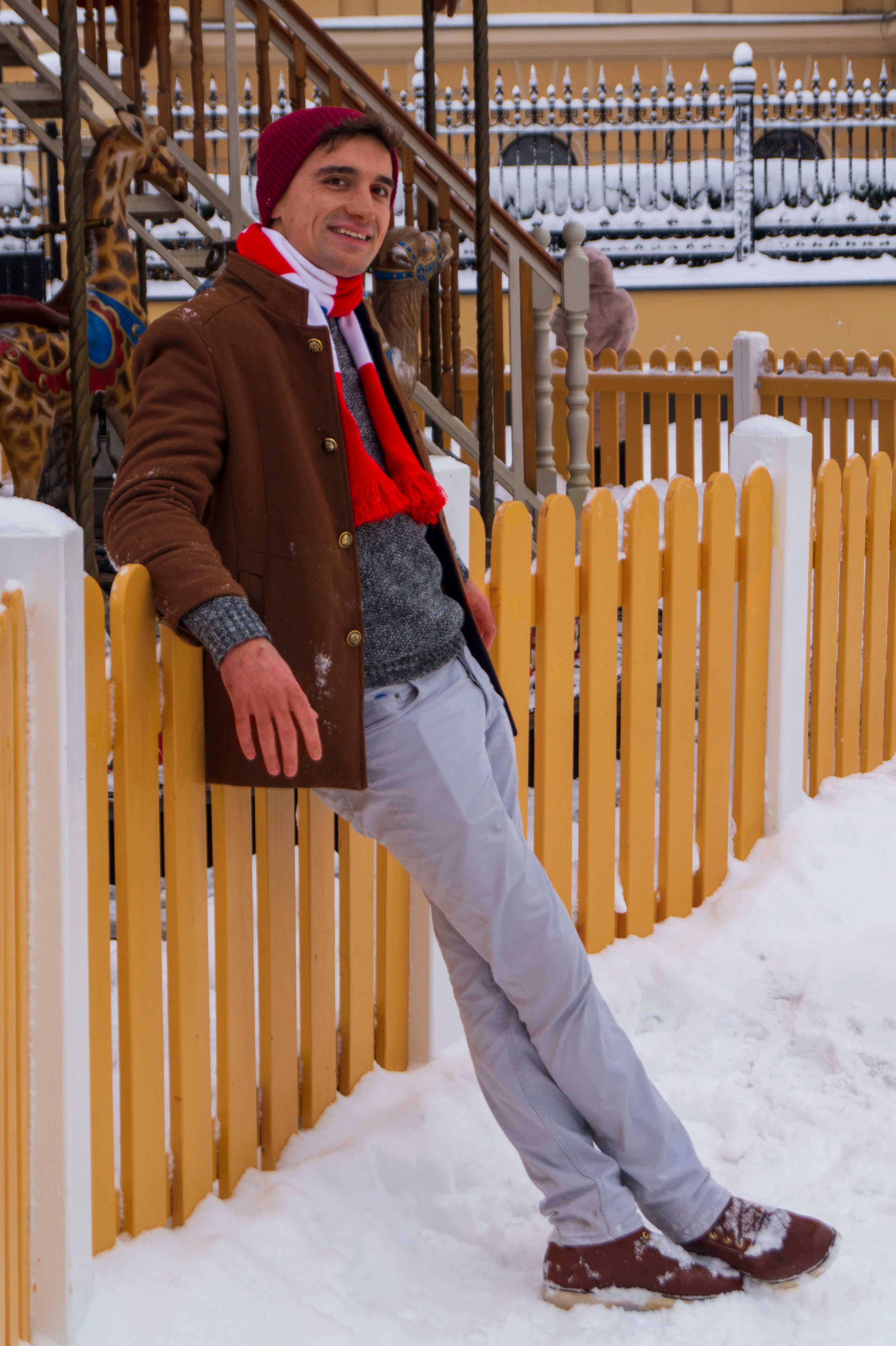 Павел на Манежной площади. Портретный и семейный фотограф Санкт-Петербург