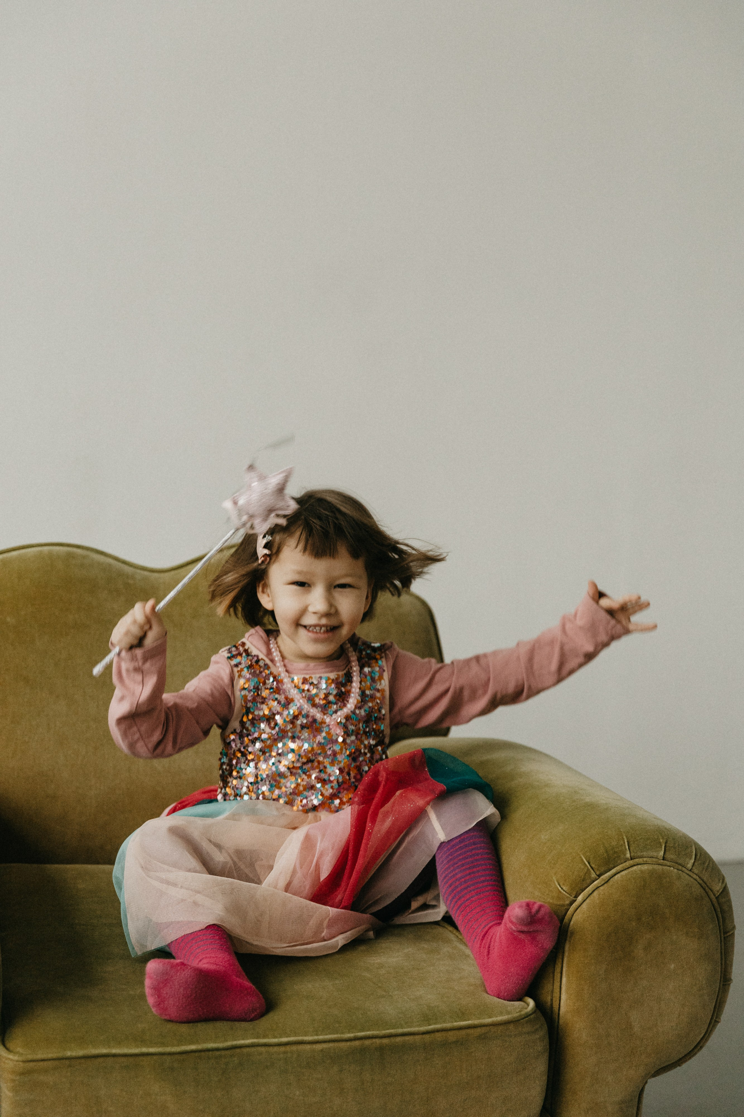 Мика, Саша, Сара. Главная