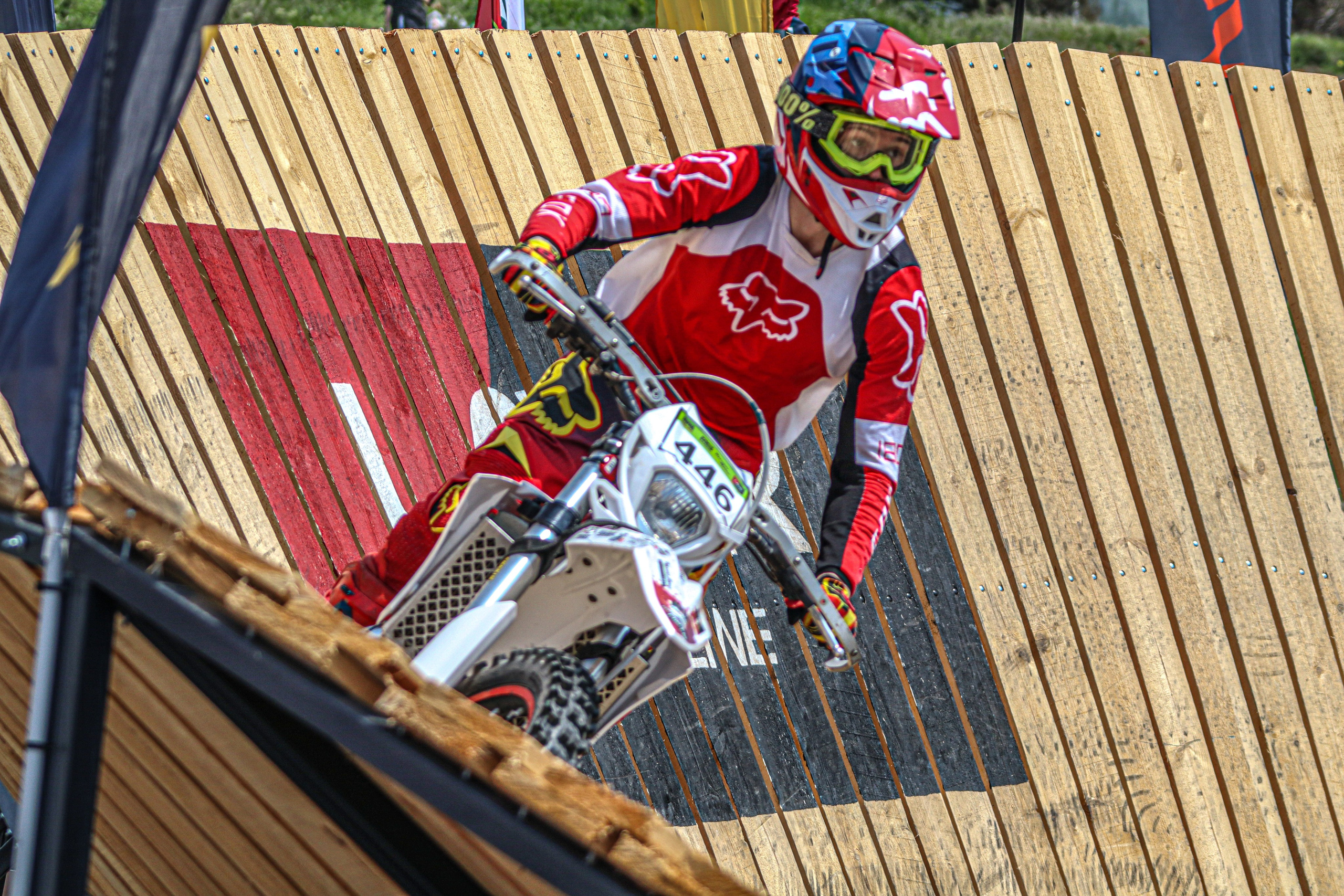Enduro. Ivaladimirovna1995.wfolio.pro