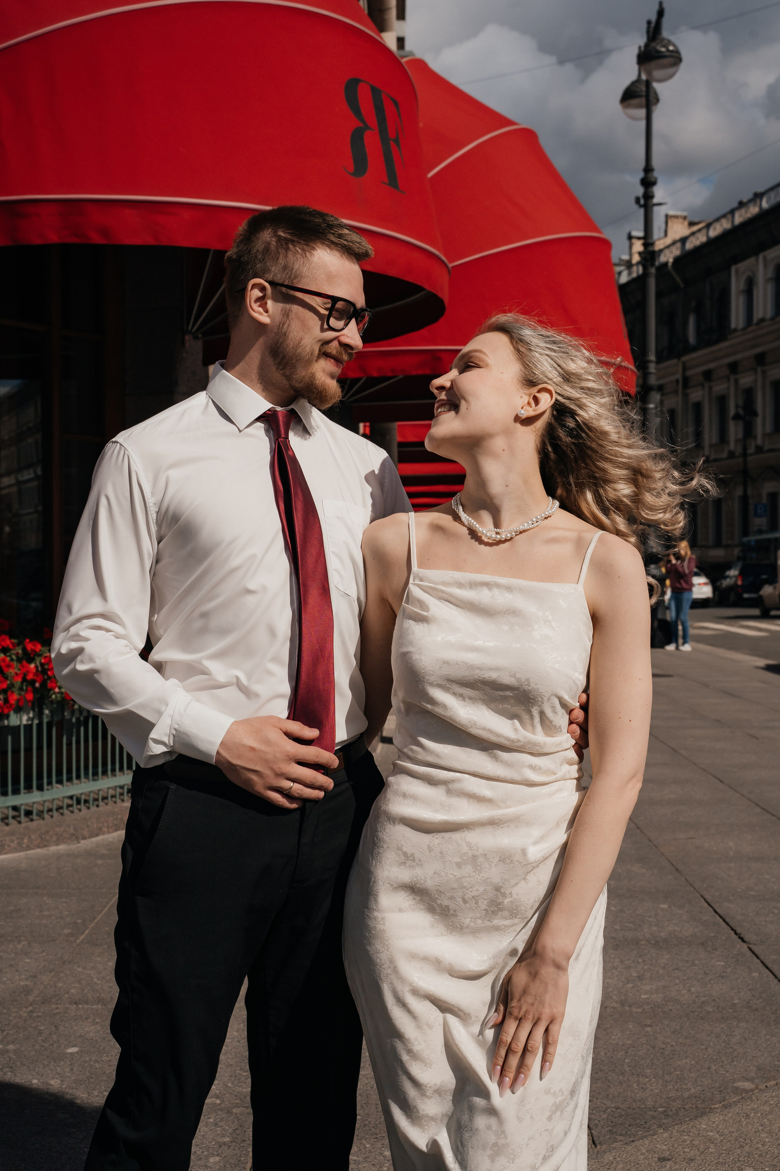 Love story «Windy August». Свадебные фотограф и видеограф Наталья и Анатолий Новиковы СПб