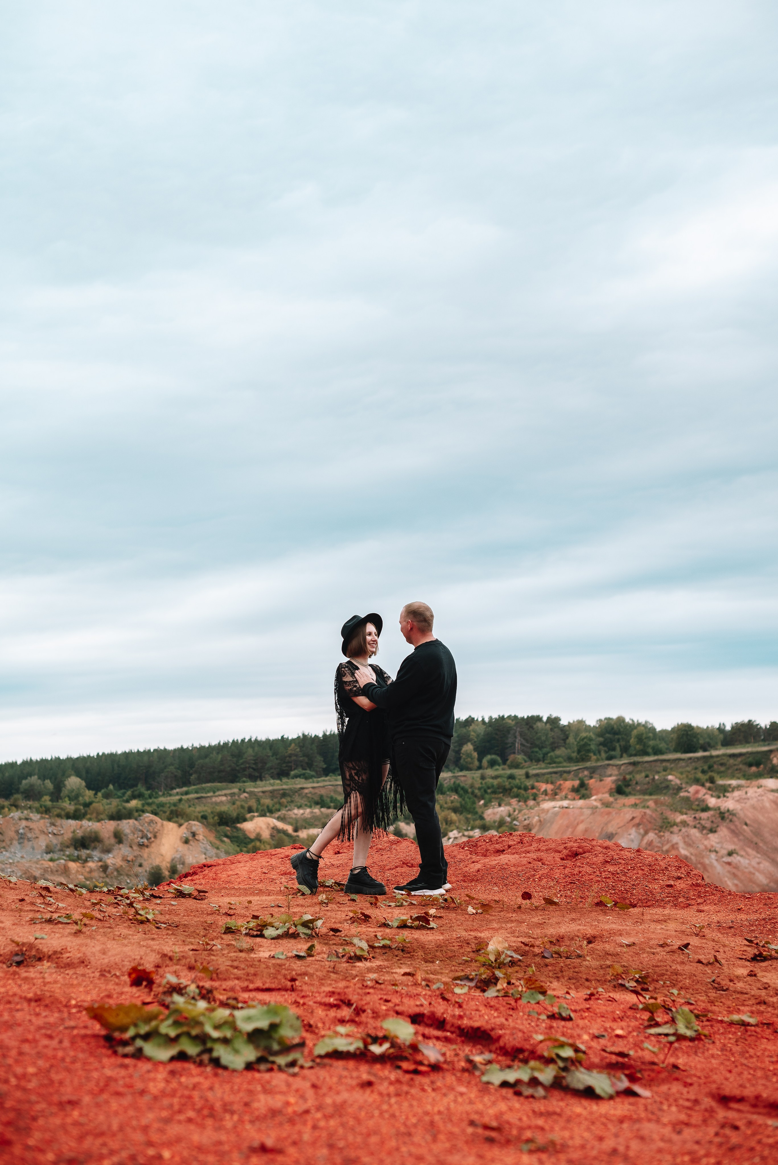 Love Story Фотосессия на Гурьевском карьере (Марс)