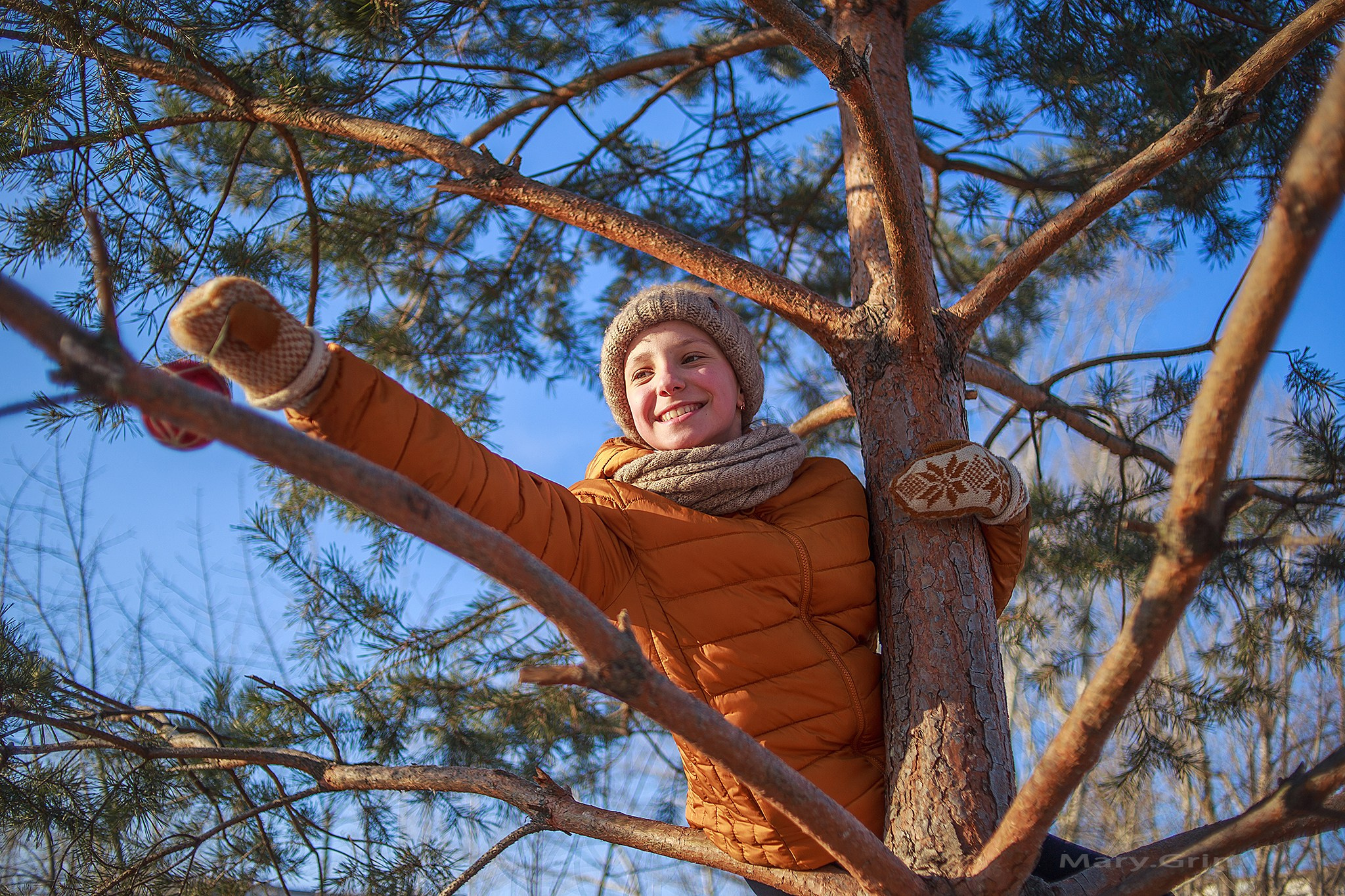 Зимняя фотопрогулка на мещерском озере с мандаринами. Детский и семейный фотограф, фотограф мероприятий Нижний Новгород