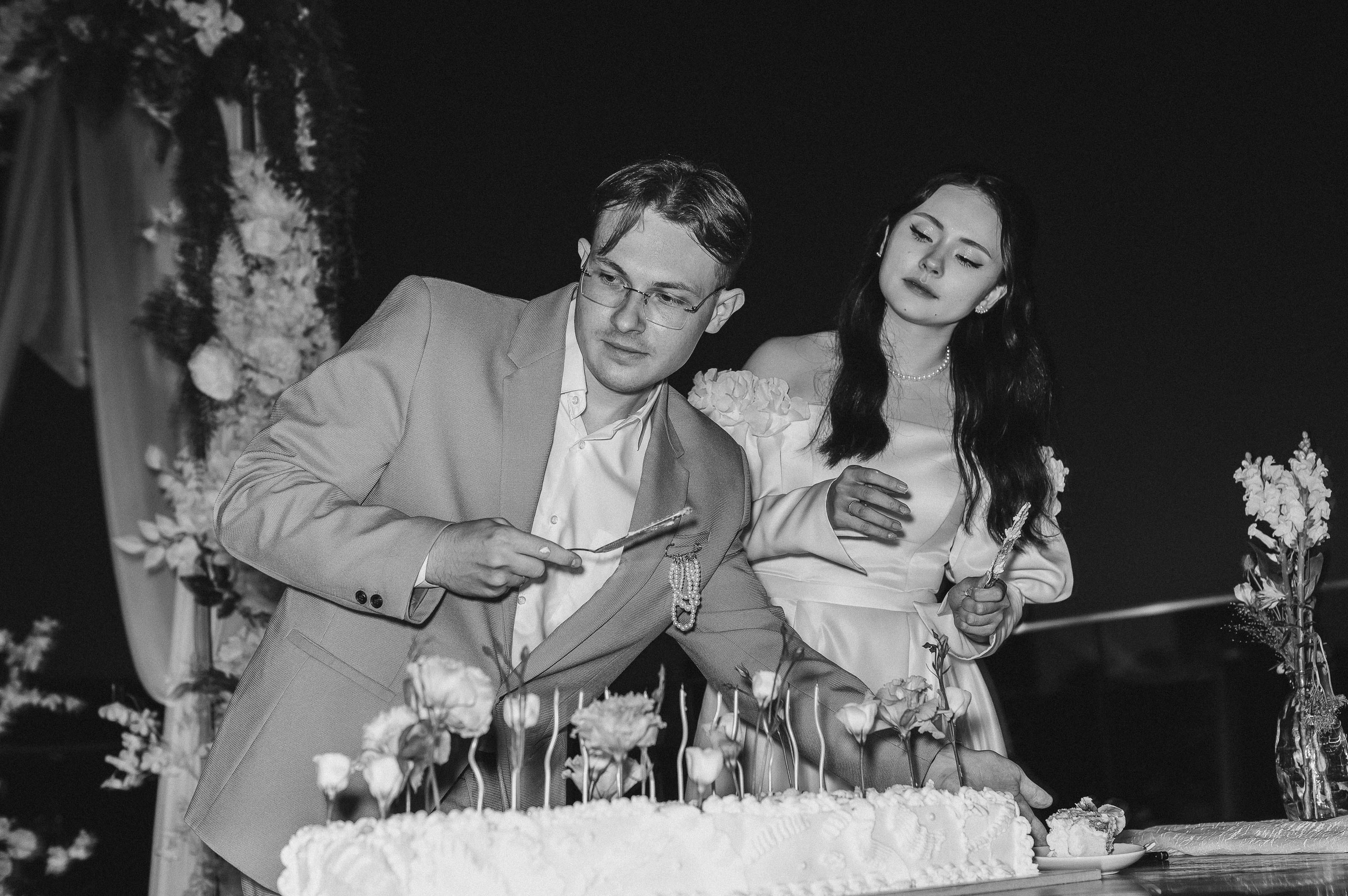 Одним солнечным днем на берегу реки. Евгений Нисковских — свадебный и репортажный фотограф в Тюмени