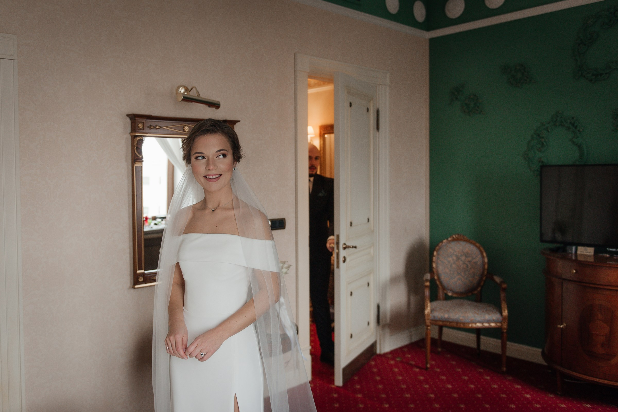 сборы невесты в отеле талион