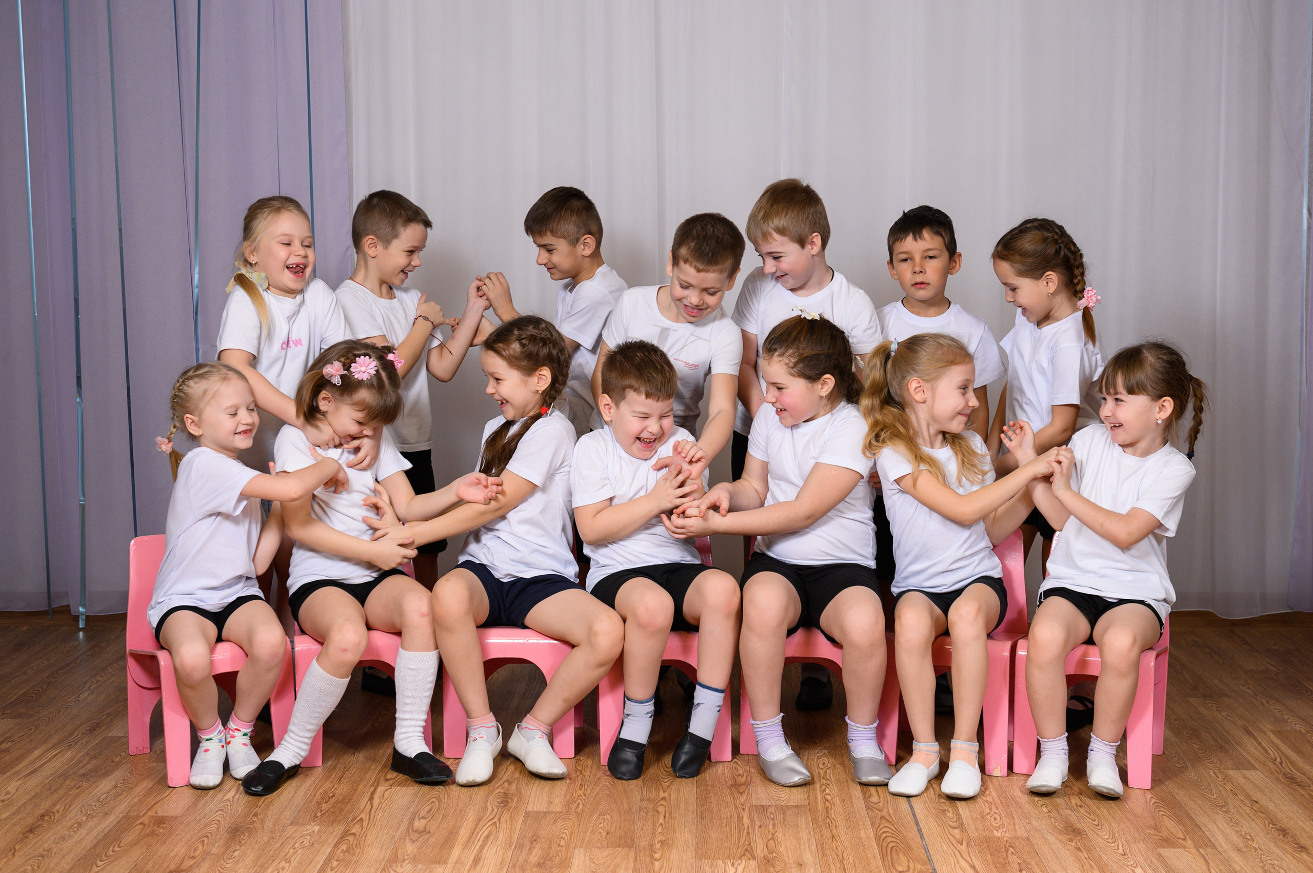 Фотосессия на выпускные альбомы для детского сада. Выпускные альбомы Искитим Бердск Новосибирск