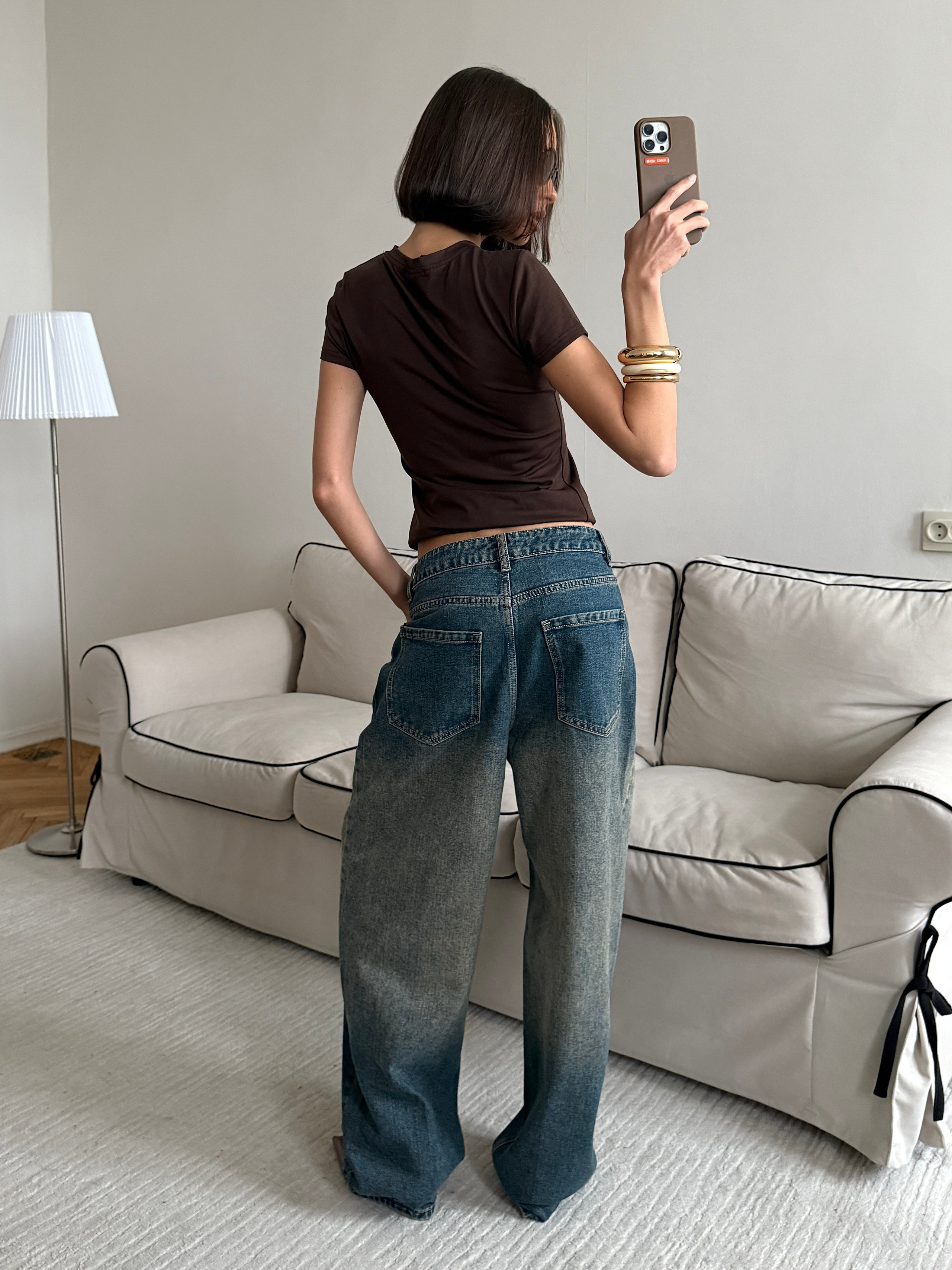 11. Фотограф для брендов и индивидуальных фотосессий в Москве