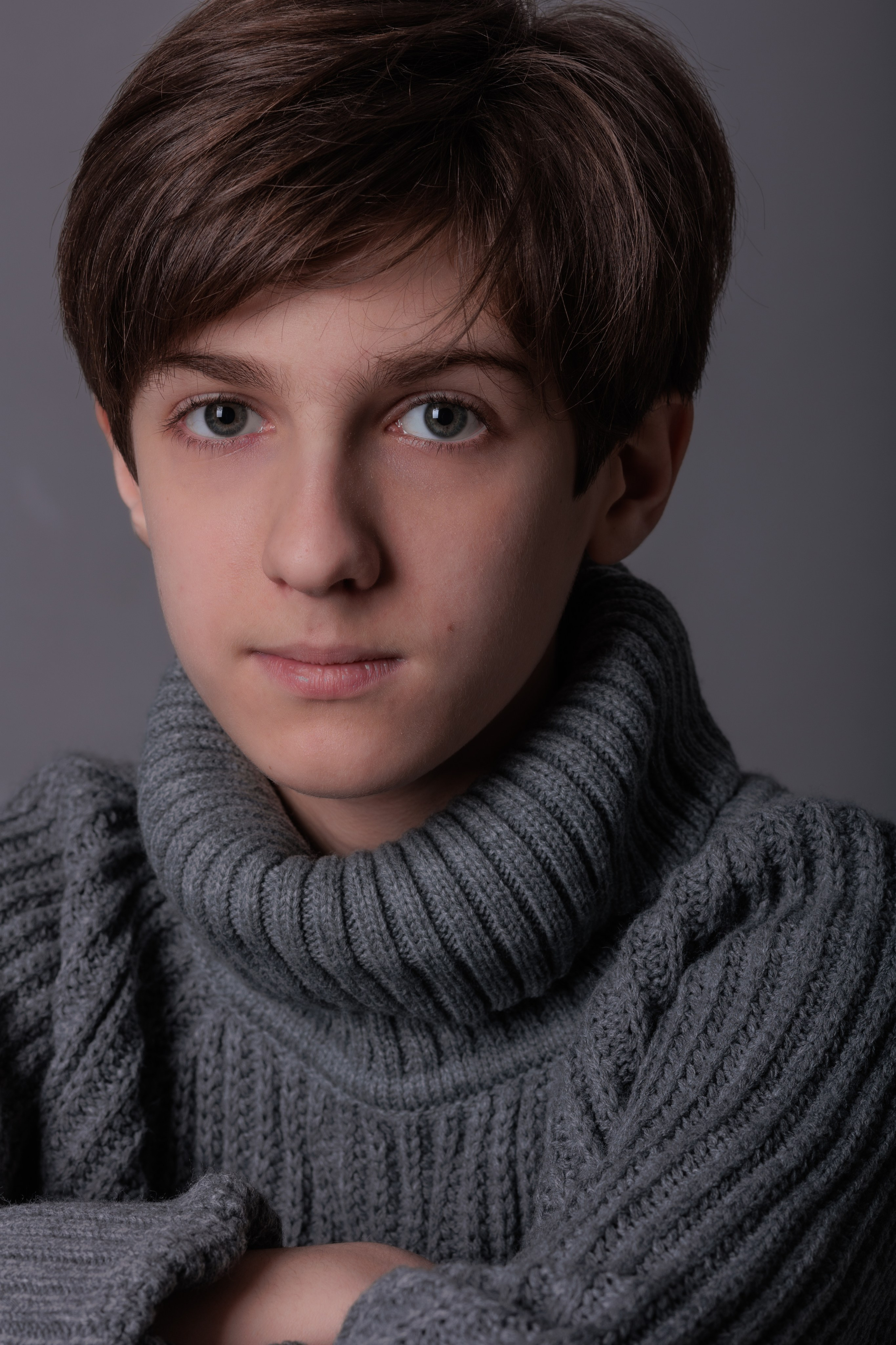 АРТЁМ. Я фотограф из Москвы к Вашим услугам