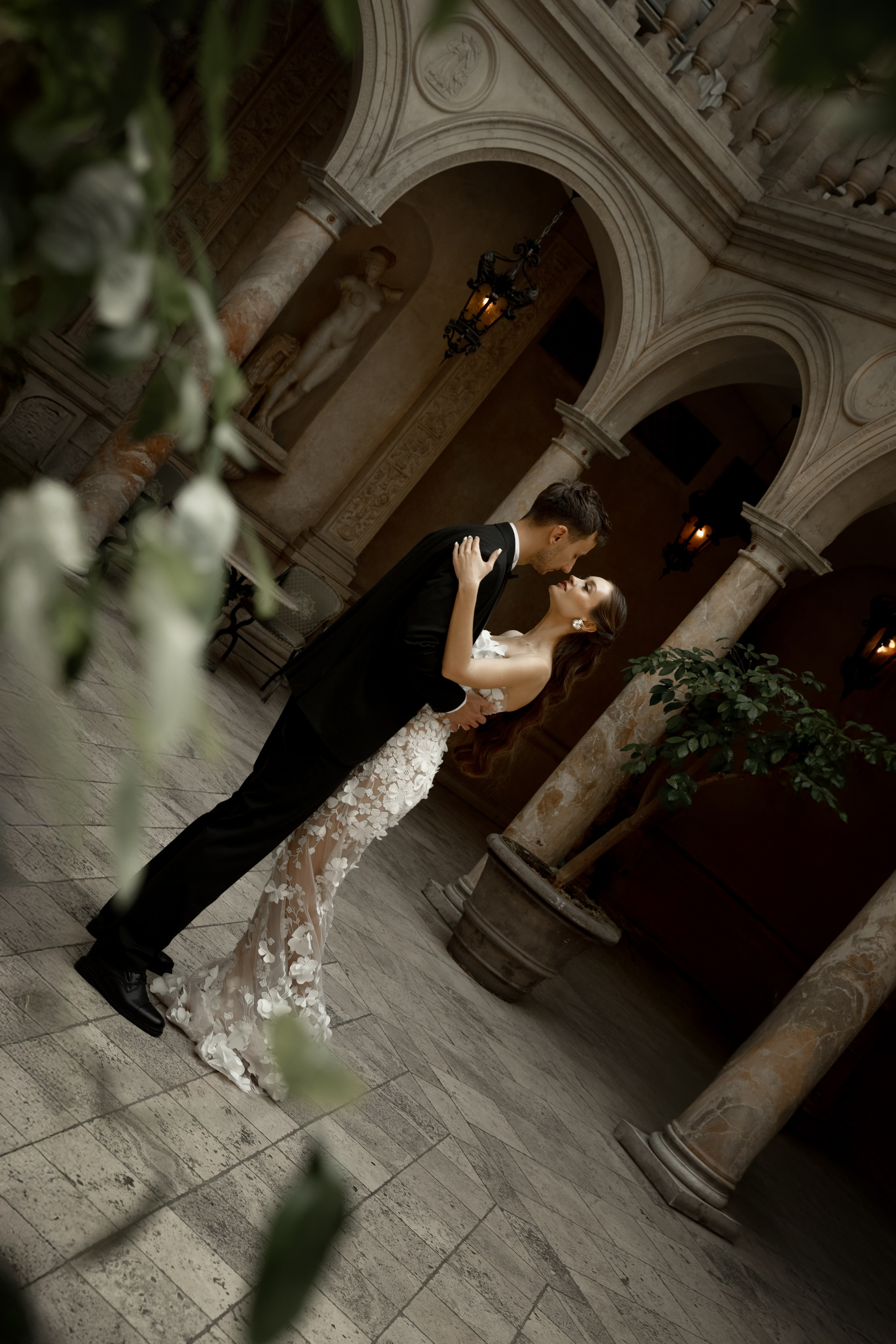 Стильная свадебная фотосессия Москва | Свадебный фотограф. Фотограф брендов и бизнеса в Москве Алексей Сентюрин