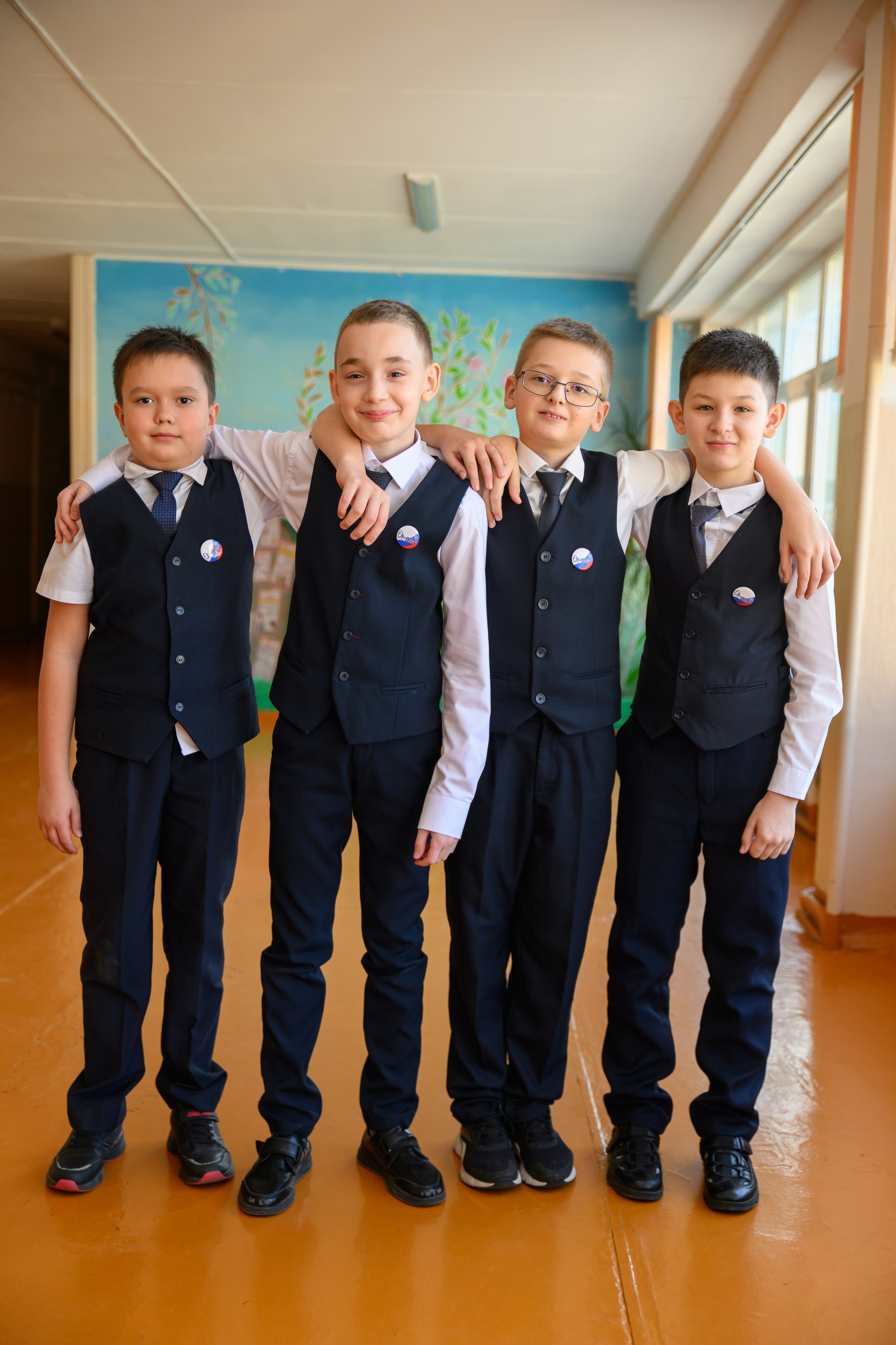 4 класс школа 11. Фотограф Ярмишко Дарья. Выпускные фотокниги