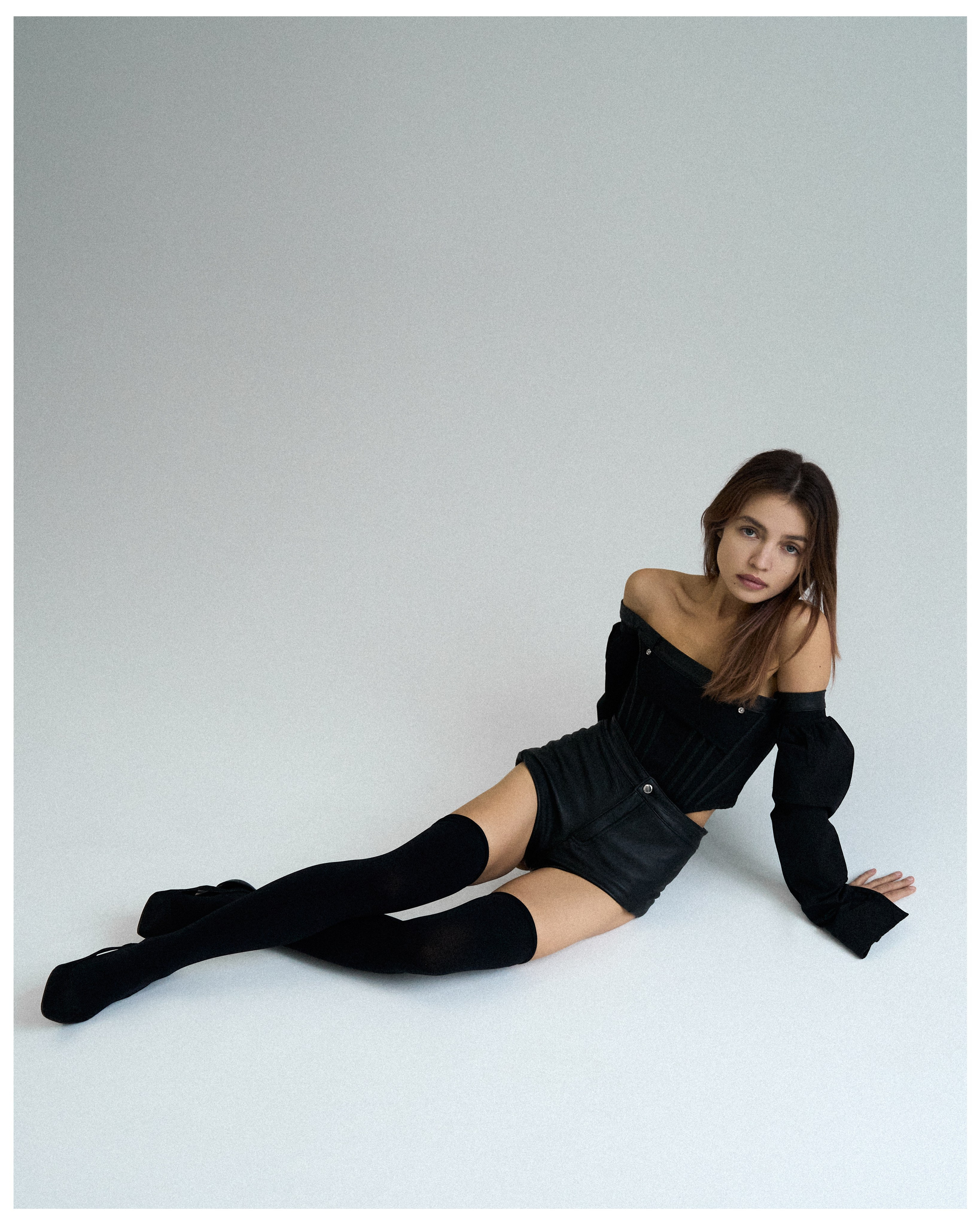 Individual in the studio. Fotographer in Vienna Ksenia Mart