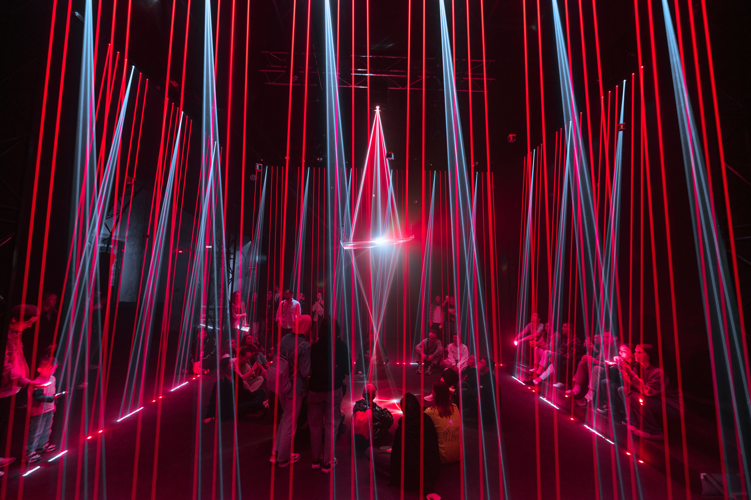 NUR 2024. @tomrus: Рустам Шагиморданов — фотограф