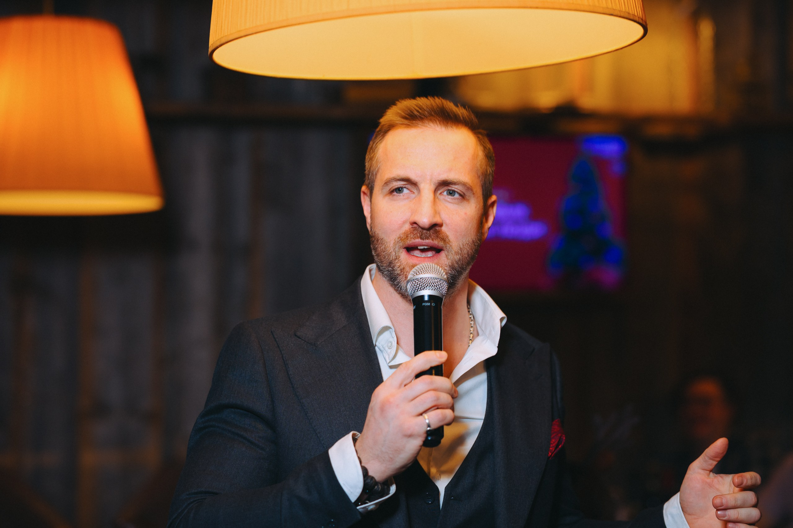 Корпоративы (сборник). Komonev