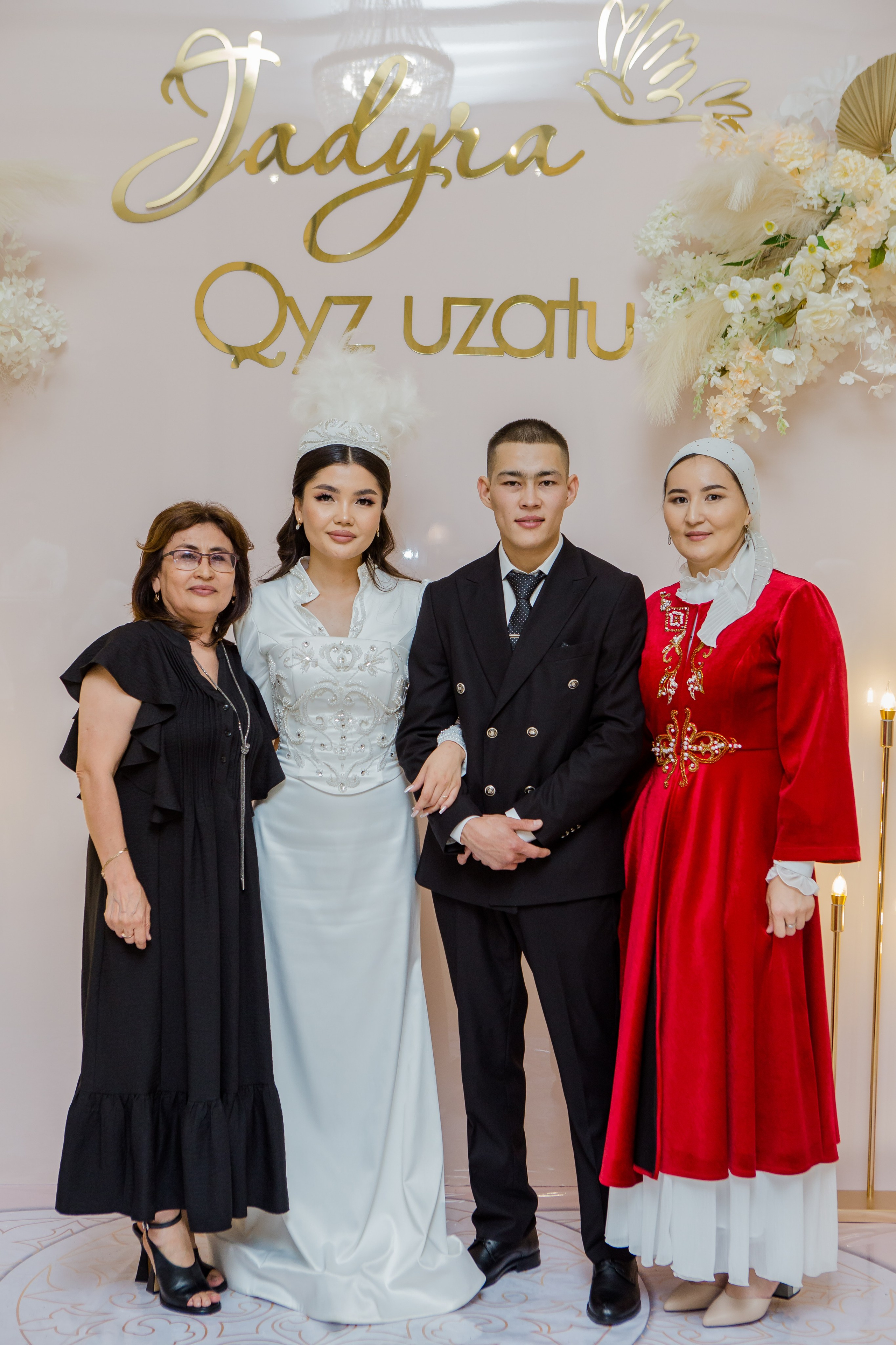 QYZ UZATU ZHADYRA. Свадебный и репортажный фотограф в Астане T.Yertay «Nomad media»