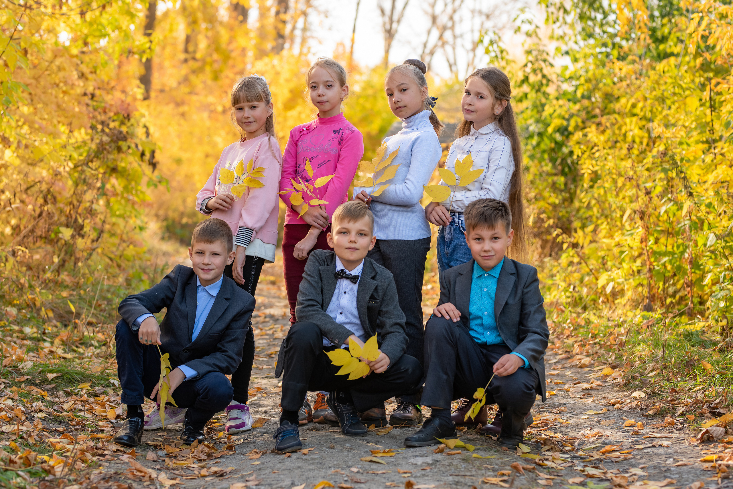Четвероклашки на осенней прогулке. Школьный и семейный фотограф в Ульяновске Елена Агафонова