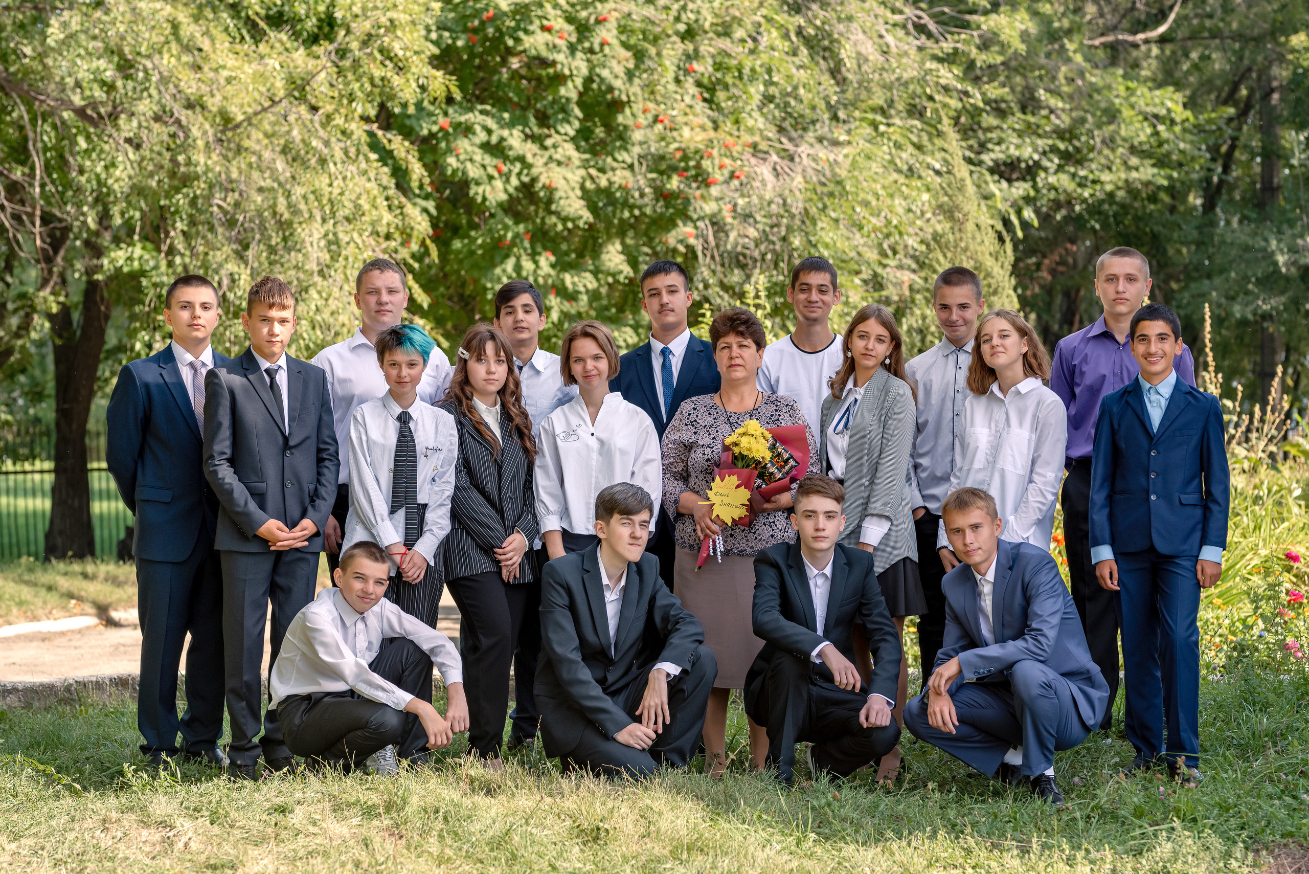 9кл 1сентября после линейки. Школьный и семейный фотограф в Ульяновске Елена Агафонова