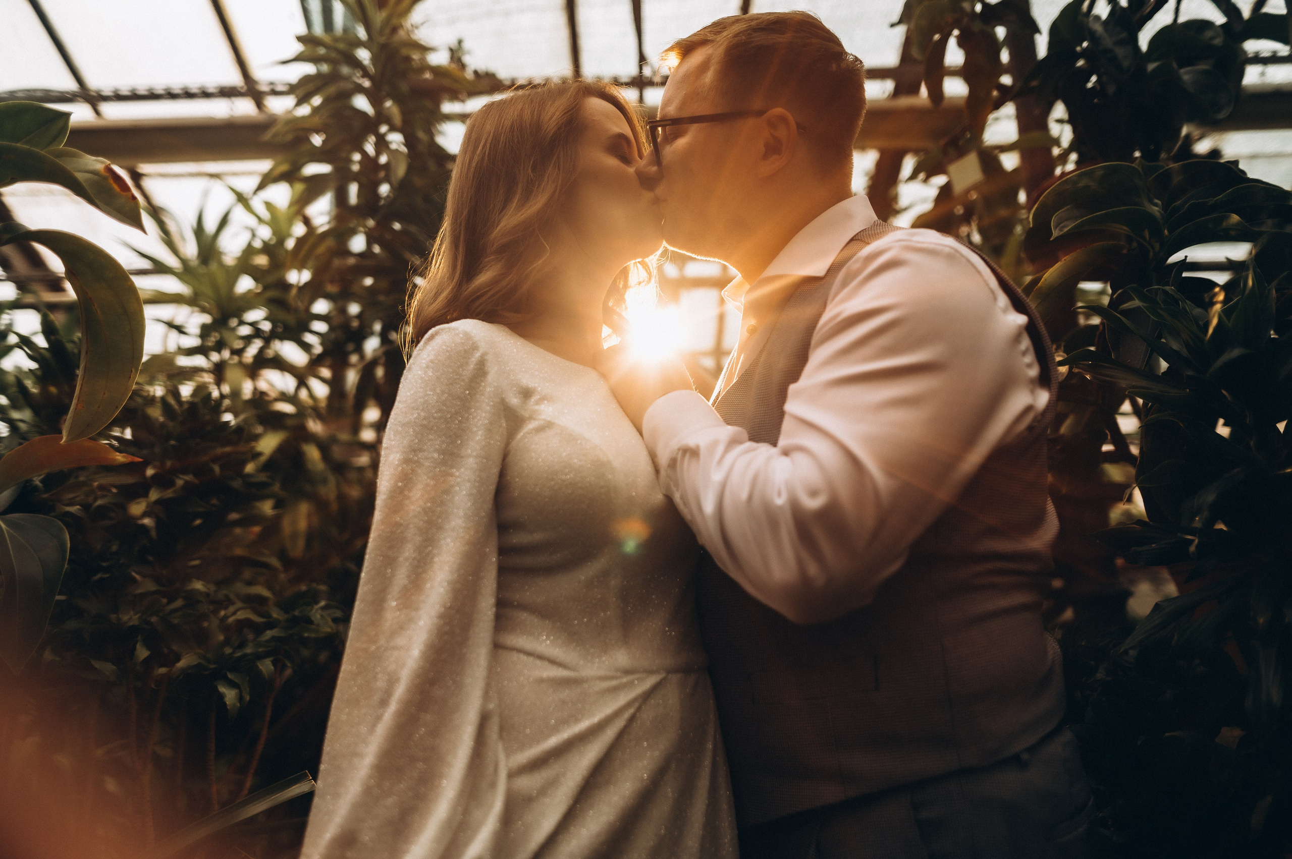 Загс+Оранжерея (камерная свадьба). Фотограф ПИТЕР СПБ Надежда Баранова