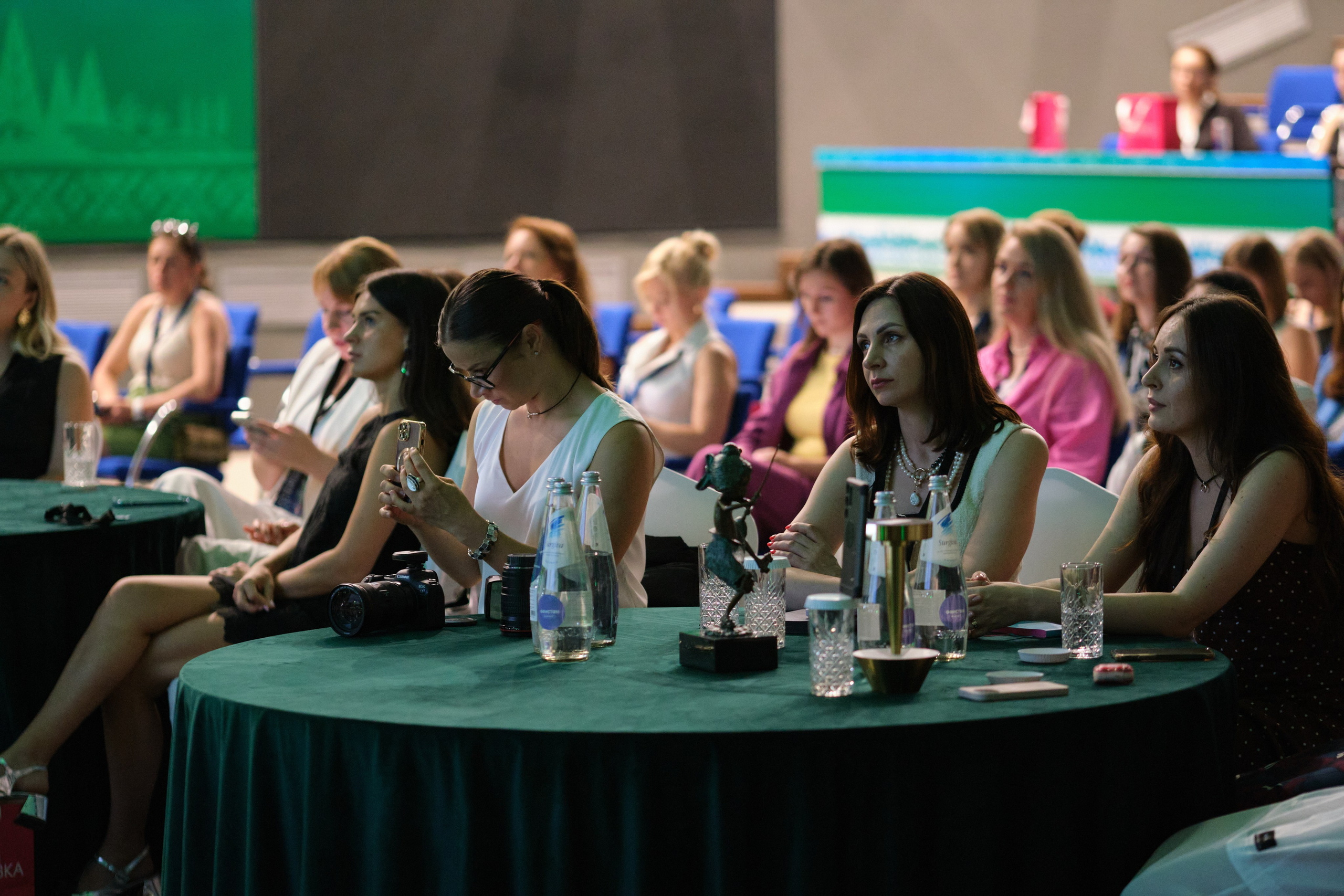 Женский форум PRОТебя. Репортажный фотограф Дмитрий Литвинский. Минск, Беларусь, мир