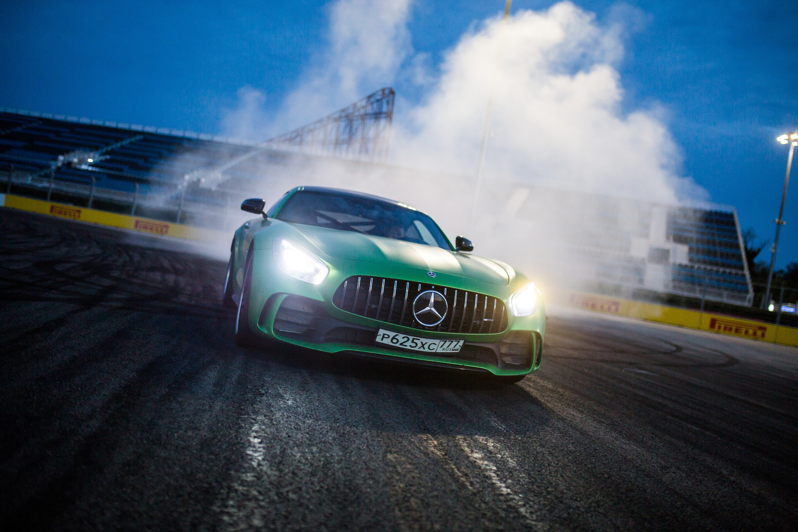 Тест-драйвы. Автомобильный фотограф Иван Баринов