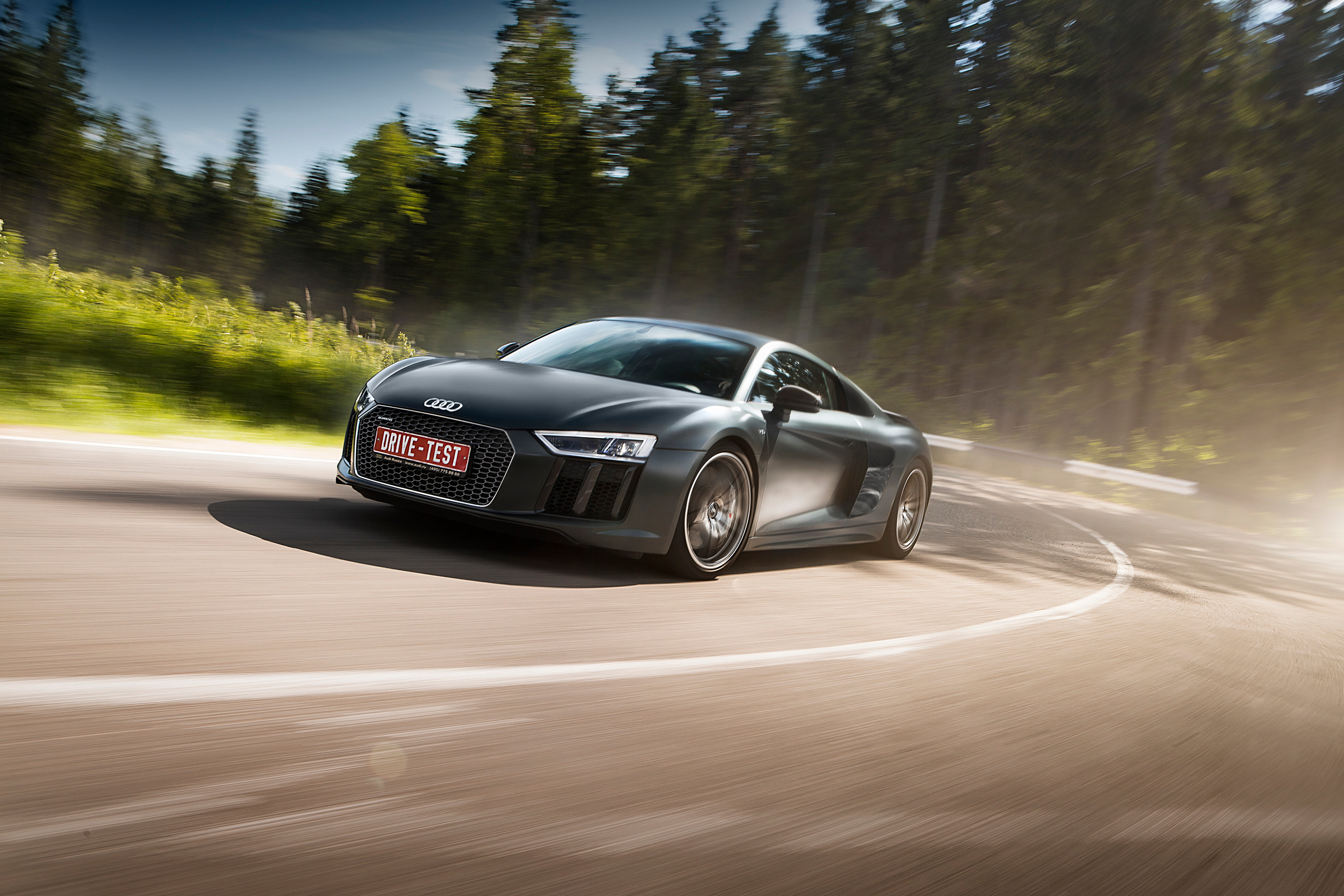 Автомобильный фотограф Иван Баринов